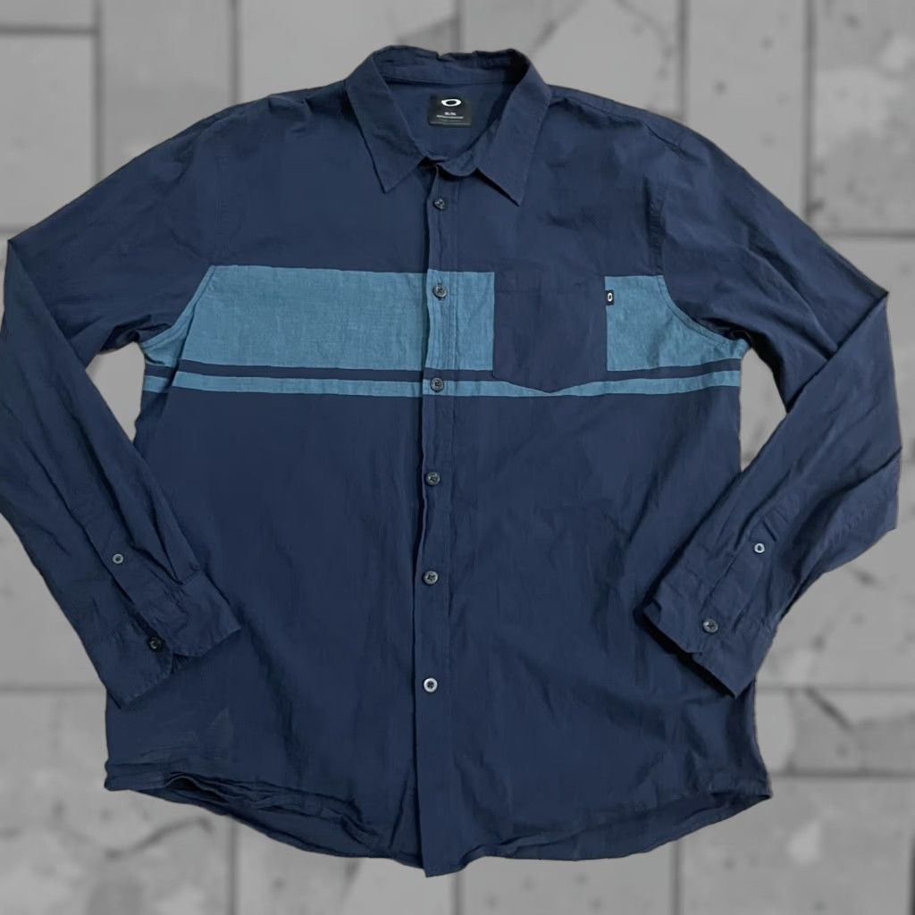 Oakley Oakley Button-Up Shirt Navy Blue XL Regular Fit Mens Long Sleeve Size US XL / EU 56 / 4 - 1 Thumbnail