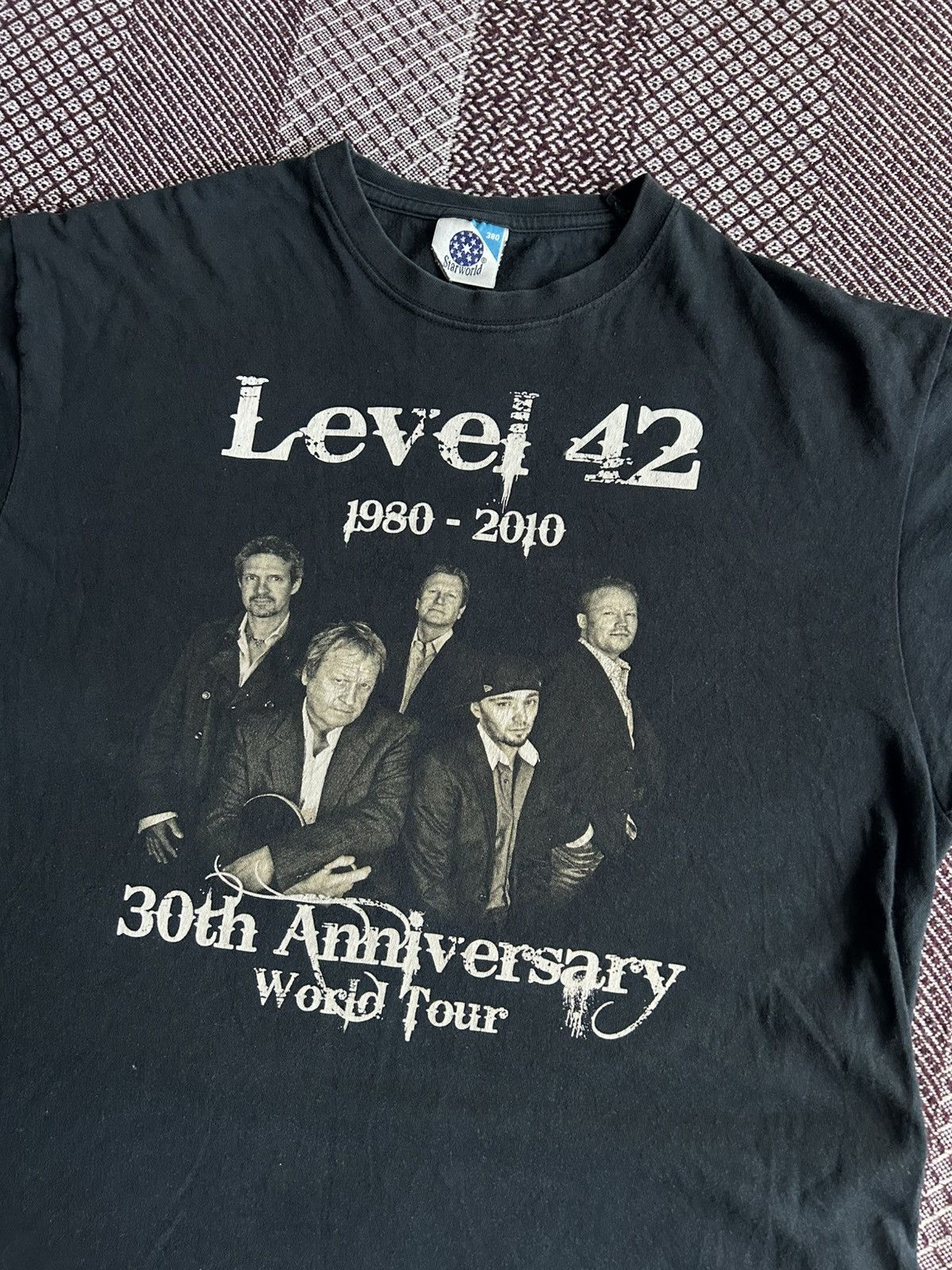Vintage Vintage Level 42 T-shirt Merch Band Tees World Tour Unisex Size US L / EU 52-54 / 3 - 3 Thumbnail