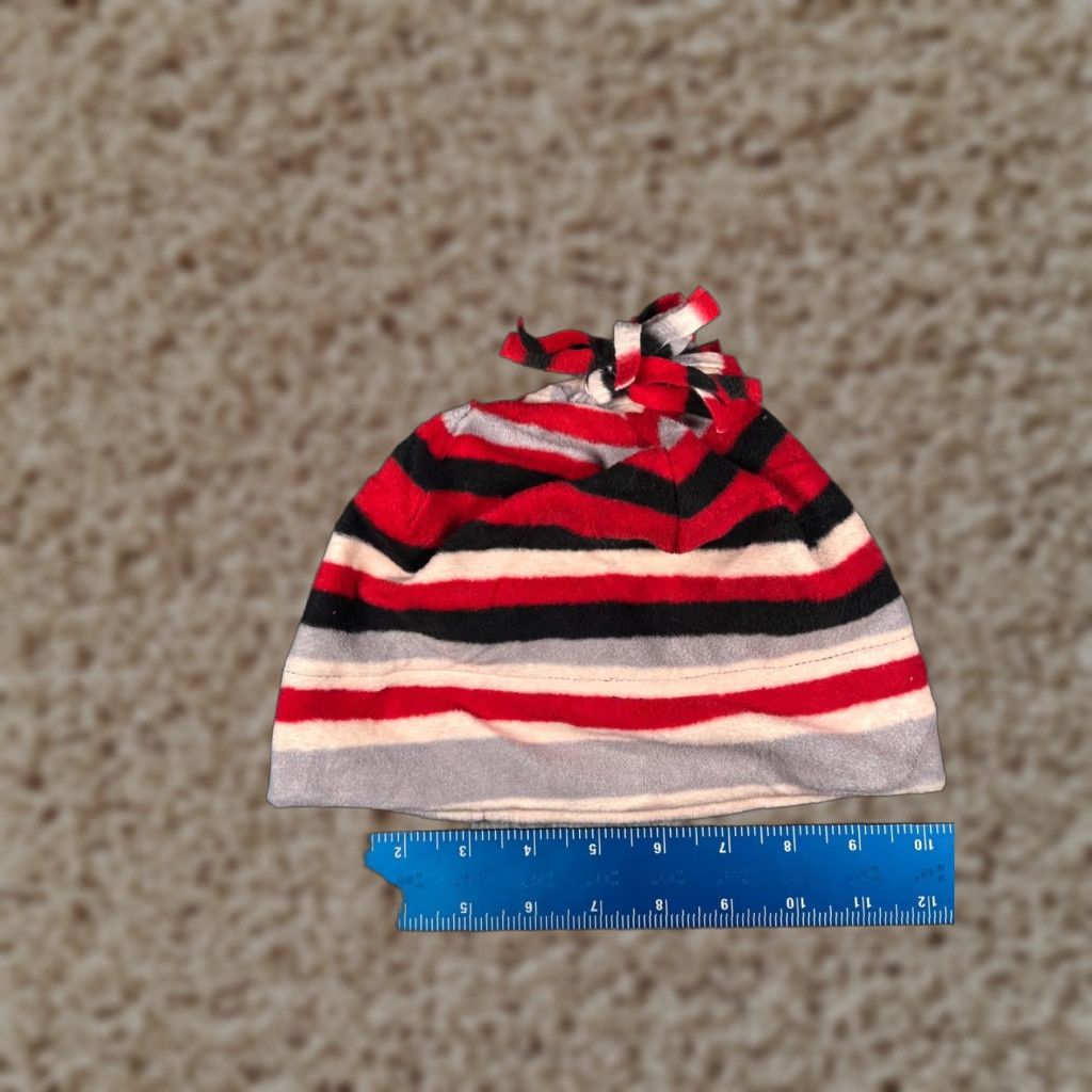 Walmart Walmart Beanie Toque Womens One Size Red Black Gray Stripe Knit Polyester Pom Hat Size ONE SIZE - 1 Thumbnail