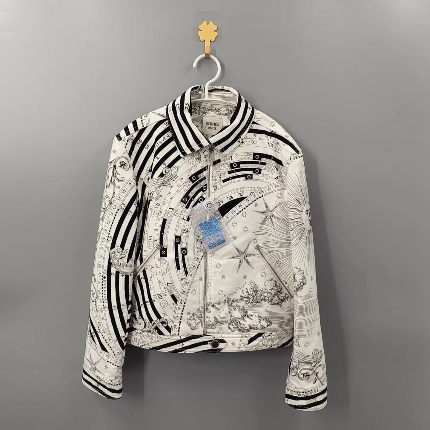 Hermes Hermes Zodiac Jacket 36 Size XS / US 0-2 / IT 36-38 - 1 Thumbnail