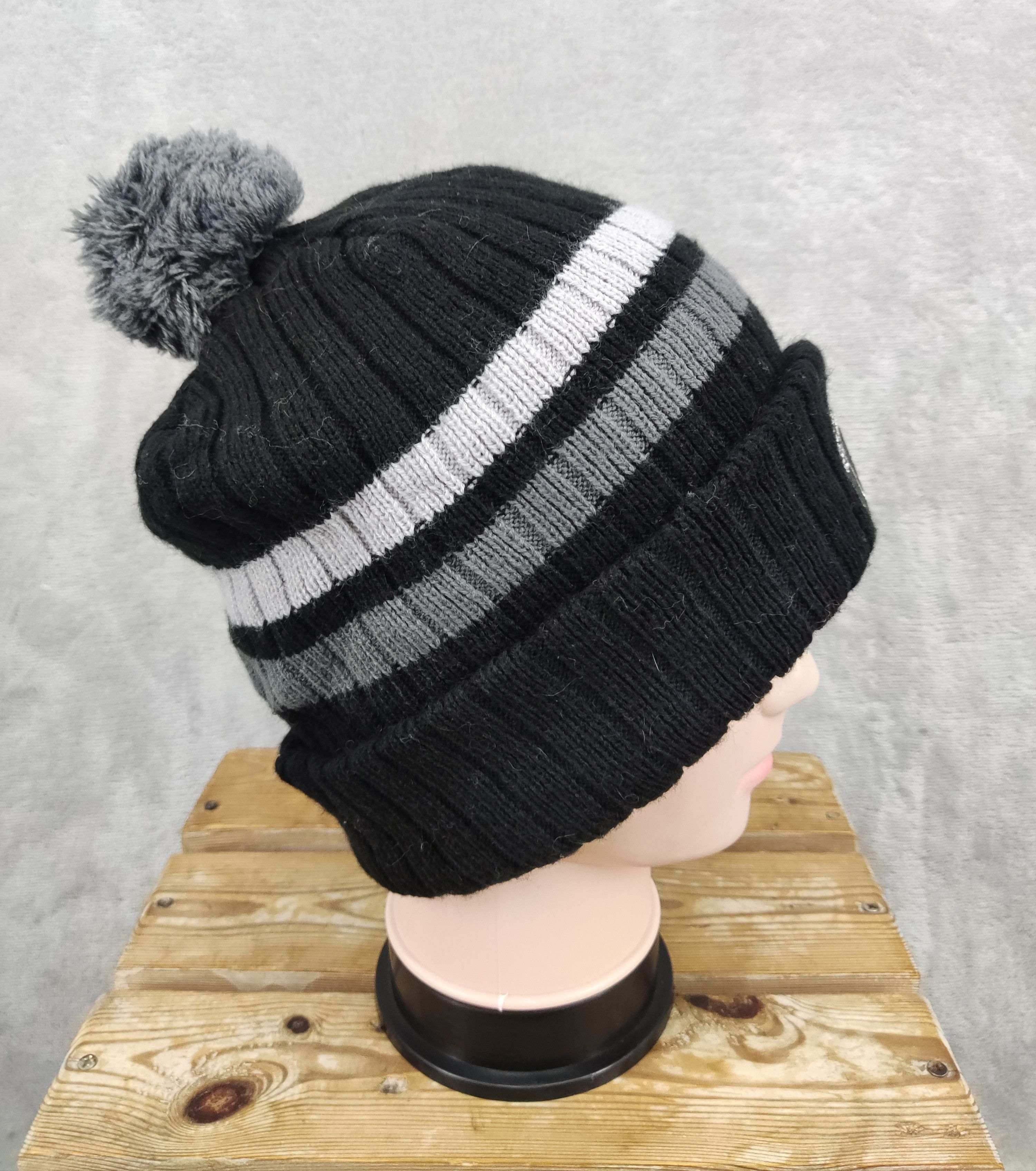 Vintage Vintage T&C Surf Design Beanie Hat Size ONE SIZE - 5 Thumbnail
