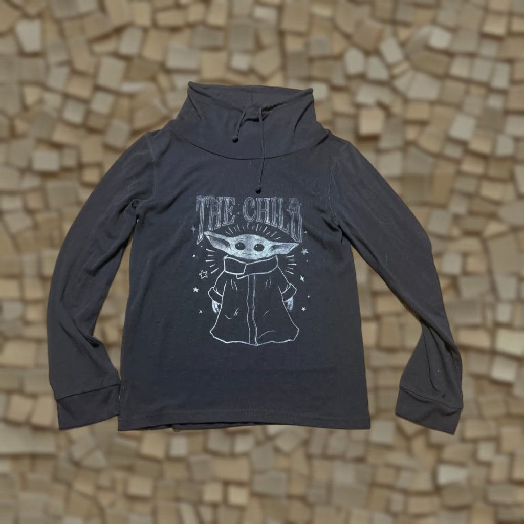 Star Wars VINTAGE Star Wars Shirt Womens Small Long Sleeve Turtleneck Black Yoda "The Child" Size S / US 4 / IT 40 - 1 Thumbnail