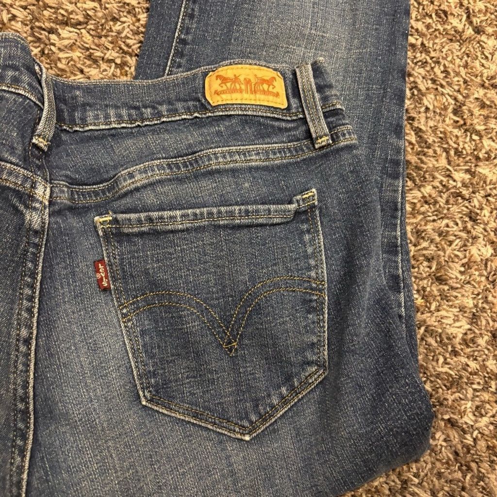 Levi's Levi's Women's 515 Bootcut Jeans Size 30" / US 8 / IT 44 - 2 Thumbnail