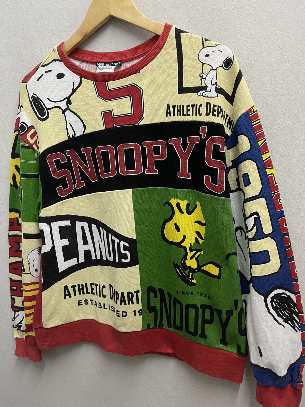 Zara REVERSIBLE PEANUTS SNOOPY x ZARA STRIKING COLOR Size US M / EU 48-50 / 2 - 5 Thumbnail
