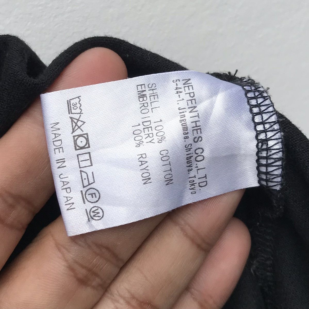 Nepenthes Vintage Nepenthes Co Pocket Tee Nepenthes Needles Japan Size US M / EU 48-50 / 2 - 9 Thumbnail
