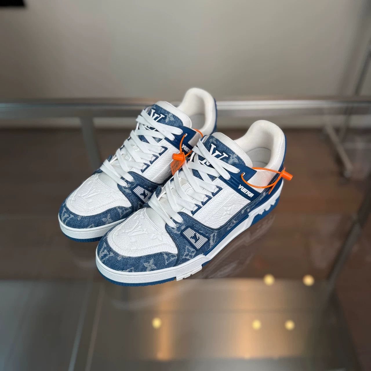 Louis Vuitton Louis Vuitton LV Trainer White Blue Denim Size US 10 / EU 43 - 1 Thumbnail