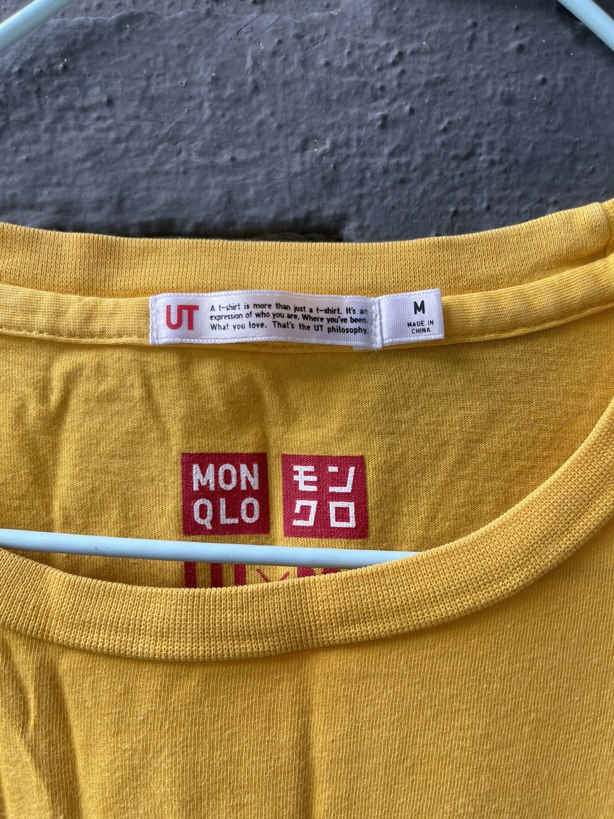 Uniqlo Uniqlo monster hunter t-shirt📸 Size US M / EU 48-50 / 2 - 3 Thumbnail
