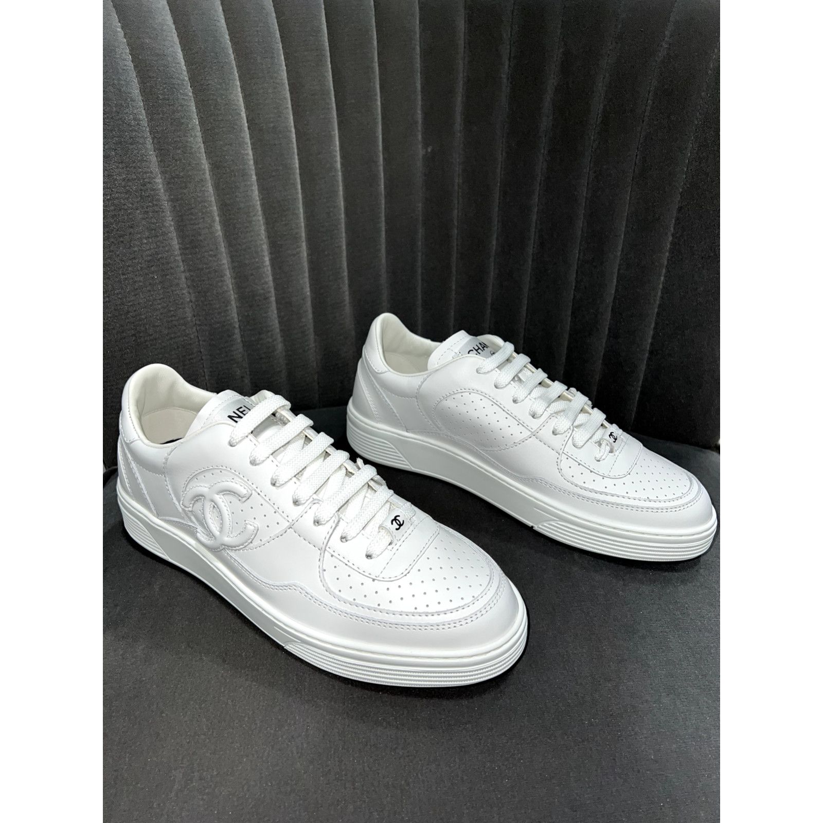 Chanel REV Calfskin CC Logo Tie Flat Runner Trainer Sneaker 37 Size US 7 / IT 37 - 4 Thumbnail