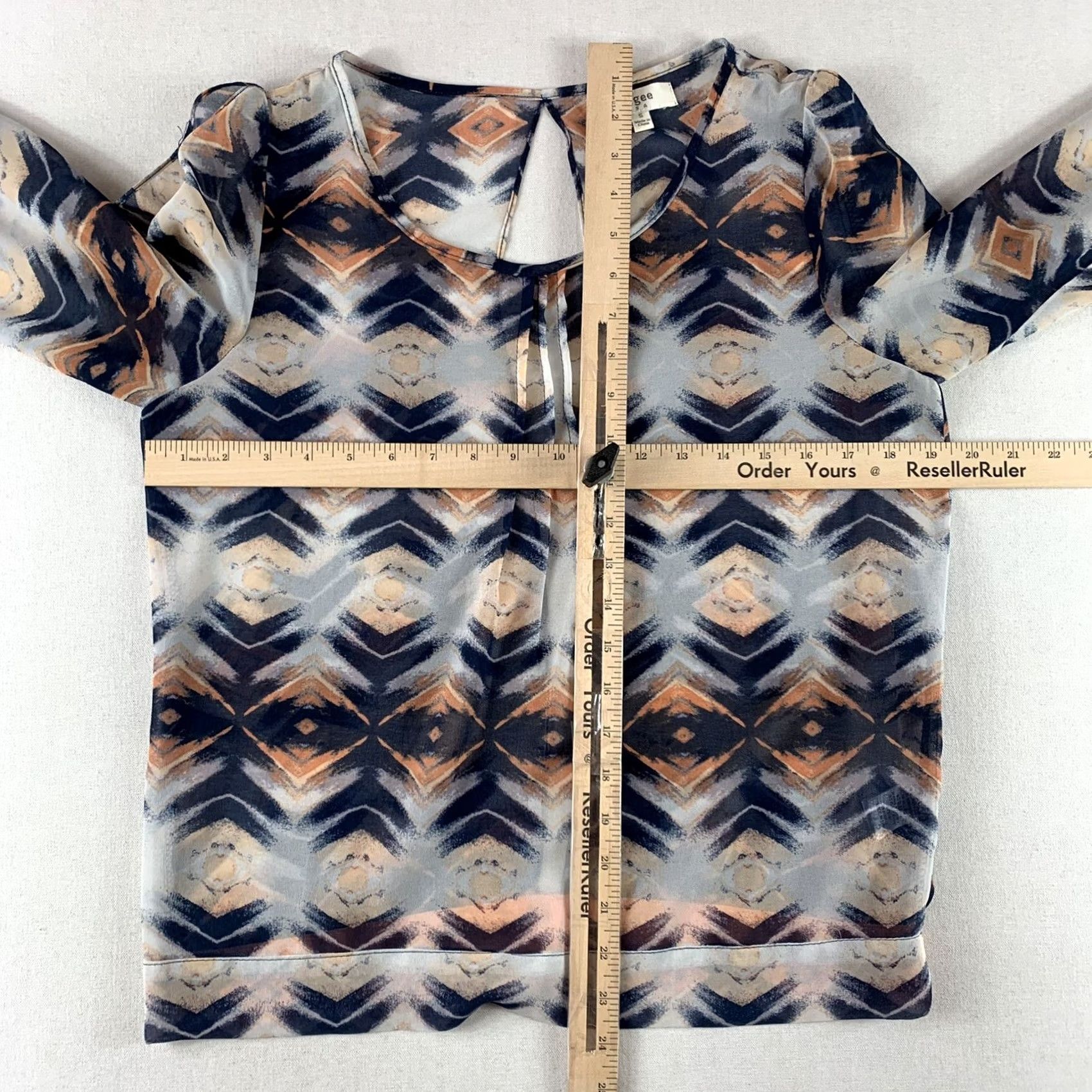 Vintage UMGEE Blouse Shirt Womens SMALL Blue Gray Coral Open Shoulders & Back Long Sleeve Round Neck Pullover Abstract Pattern All Seasons Regular Fit Size S / US 4 / IT 40 - 3 Thumbnail