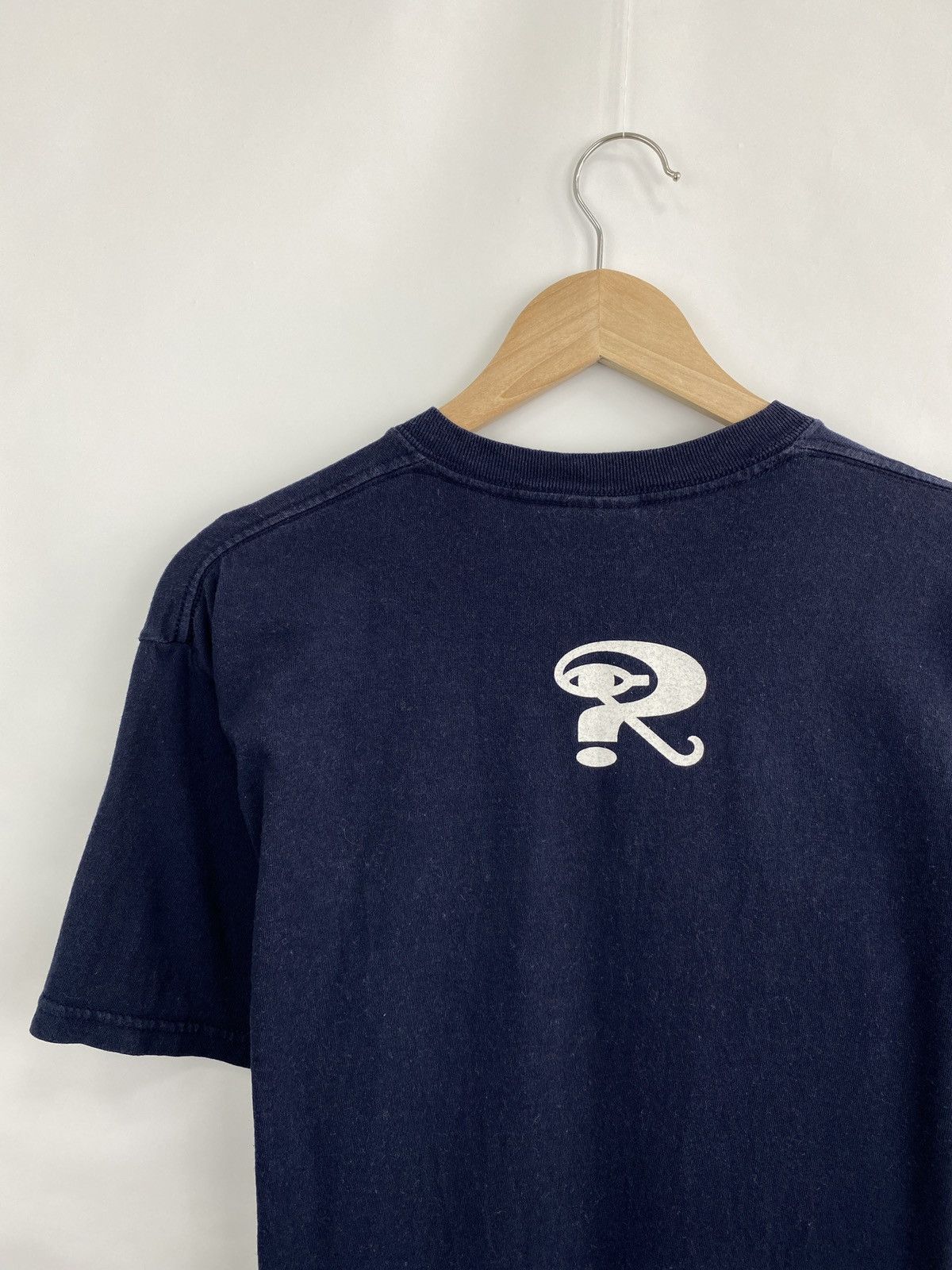 Gildan Vintage 2000 Robbie Williams t-shirt rare retro hype y2k Size US M / EU 48-50 / 2 - 7 Thumbnail
