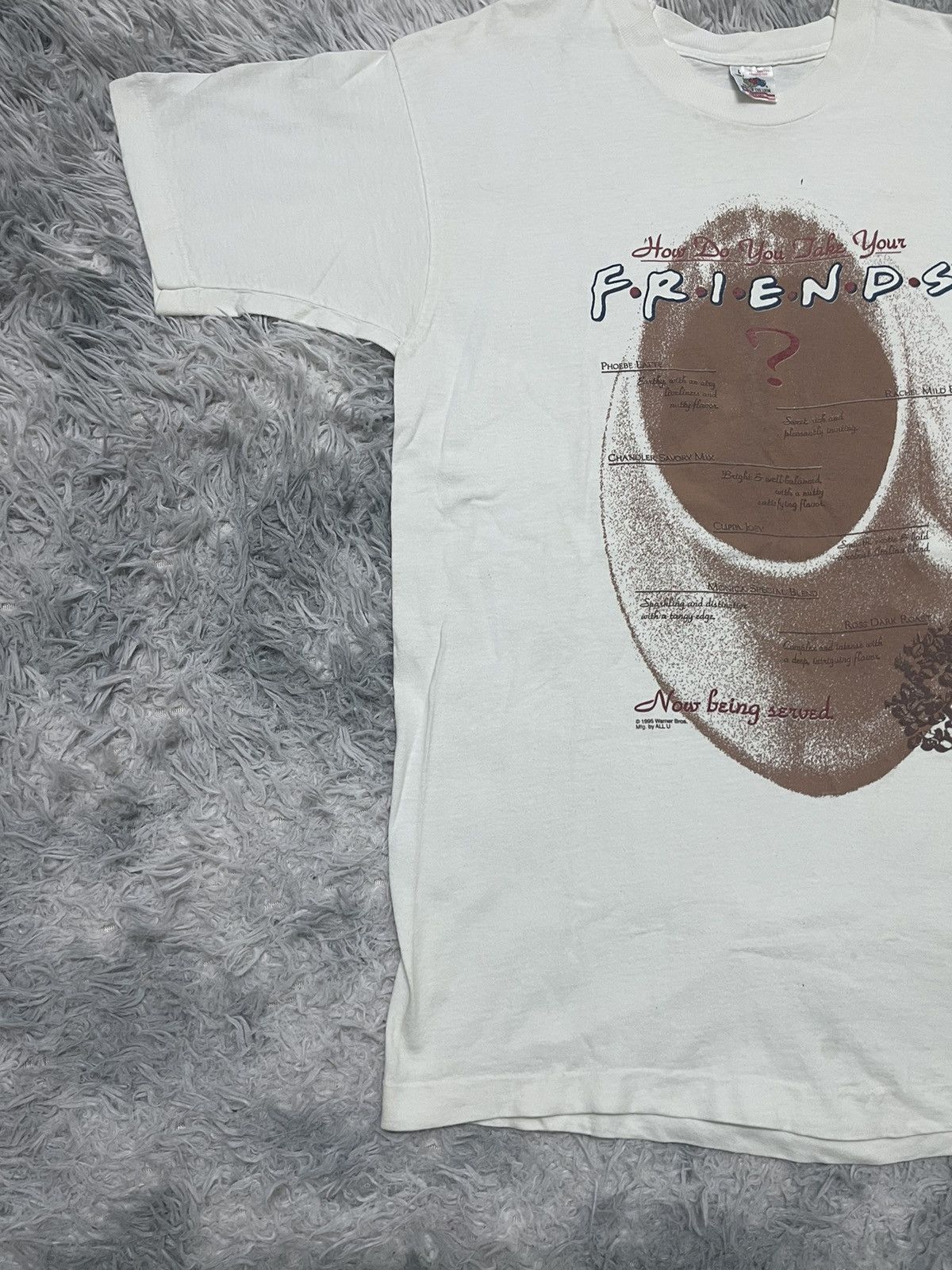Vintage RARE FRIENDS SERIES 1995 WARNER BROS VINTAGE TEES Size US L / EU 52-54 / 3 - 4 Thumbnail