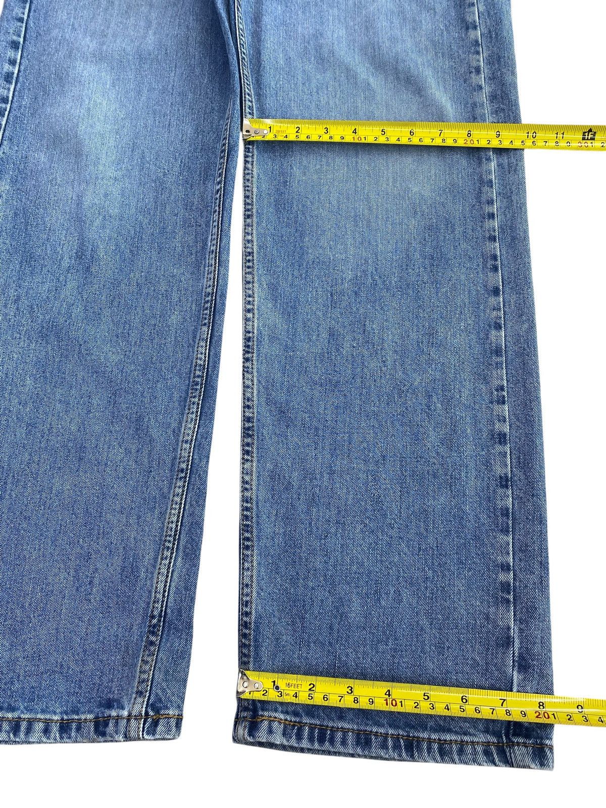 Levi's Levi’s 505 Blue Faded Wash Style Relaxed Fit Jeans Size US 37 - 8 Thumbnail