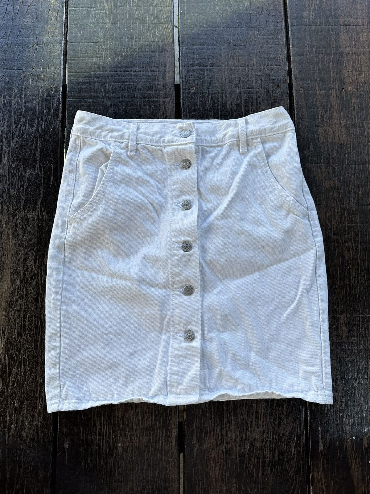 Levi's Levis white mini skirt Size 30" / US 8 / IT 44 - 1 Thumbnail