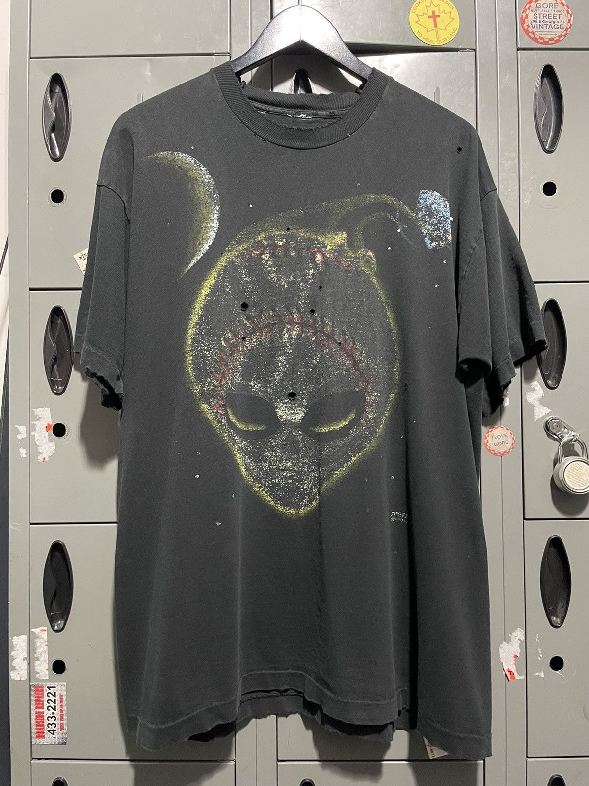 image of Alien Workshop x Liquid Blue Vintage Alien Head Space Graphic 90's Faded Thrashed in Black (Size XL