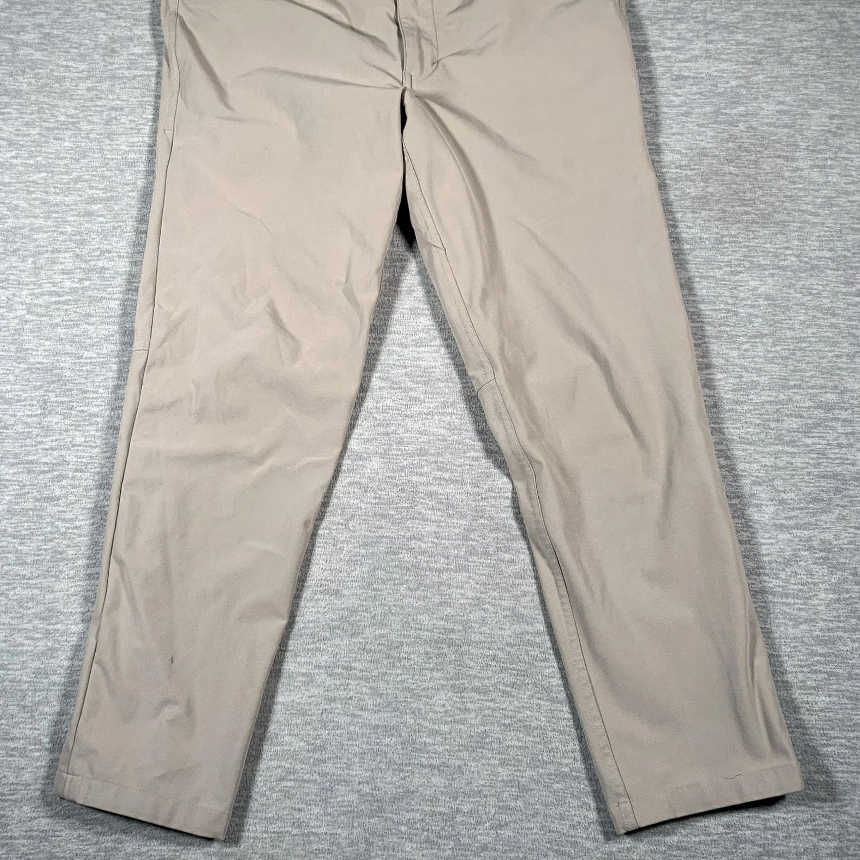 Lululemon Lululemon Mens ABC 5 Pocket Pants 30 Tan Tech Chino Golf Travel Casual Size US 30 / EU 46 - 3 Thumbnail