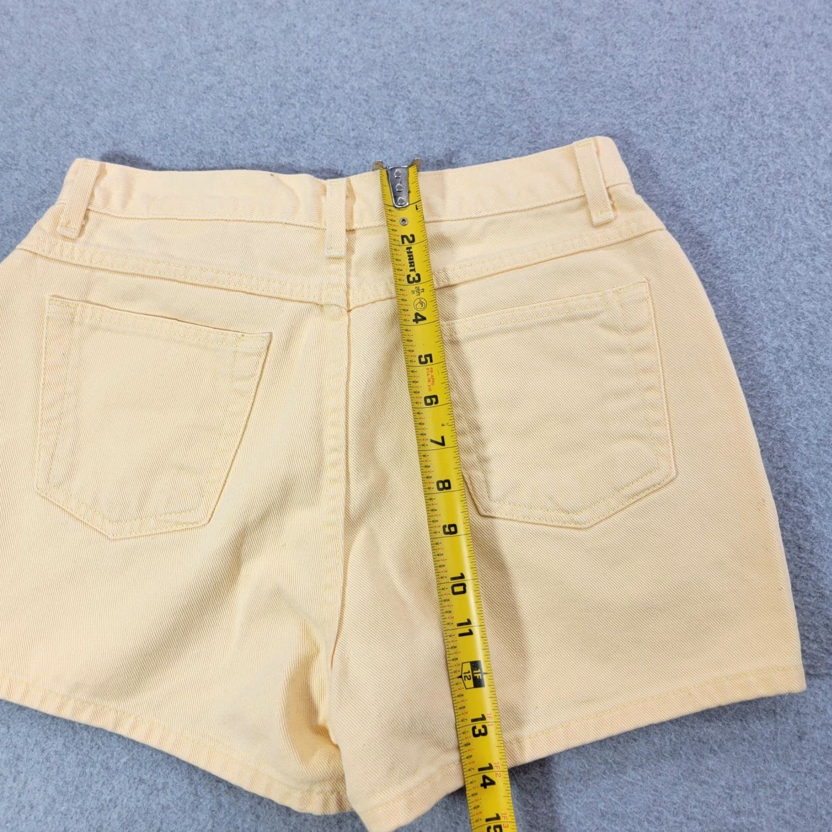 Vintage Newport News Jeanology Shorts Womens Size 10 Zip Button Yellow Denim 5 Pocket 100% Cotton E2653 Size 32" / US 10 / IT 46 - 5 Thumbnail