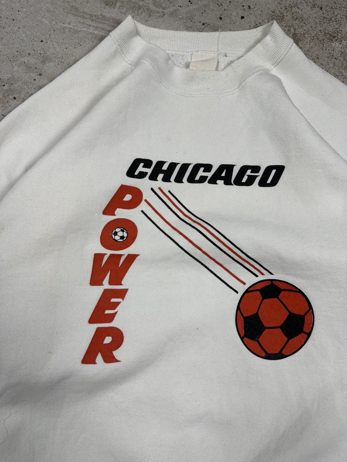 Vintage Vintage 90s Chicago Power Soccer MLS White Crewneck Sweat Size US L / EU 52-54 / 3 - 6 Thumbnail
