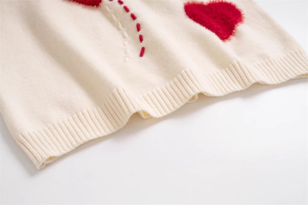 Japanese Brand × Vintage Heart embroidered round neck loose knitted sweater Size US L / EU 52-54 / 3 - 5 Thumbnail