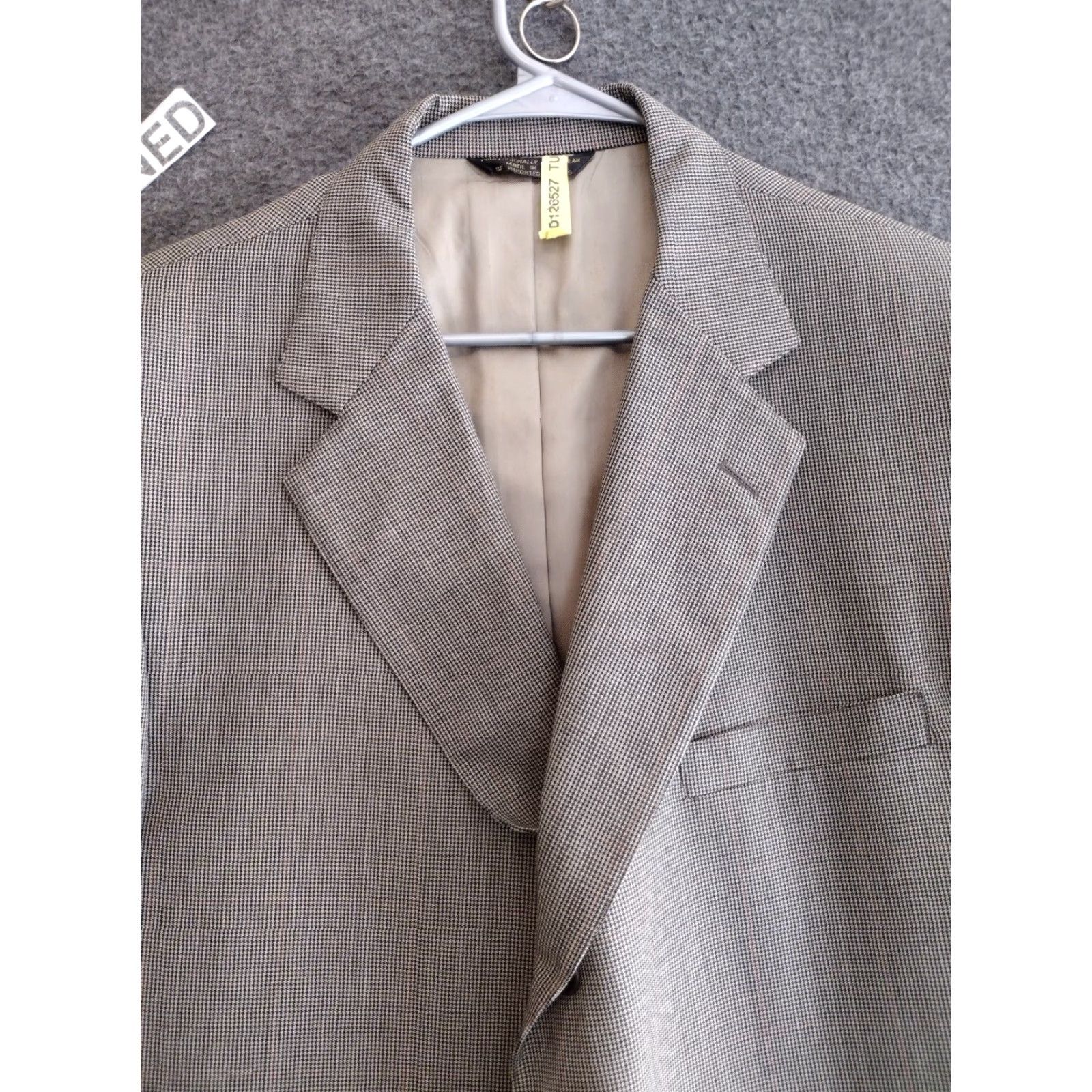 Vintage VINTAGE Blazer Mens 3 Button Suit Jacket Sport Coat 42 Chest 42 Solid Wool Blended Fabric Light Gray Notch Lapel Regular Fit Single-Breasted 90s Mens Size 42R - 3 Thumbnail