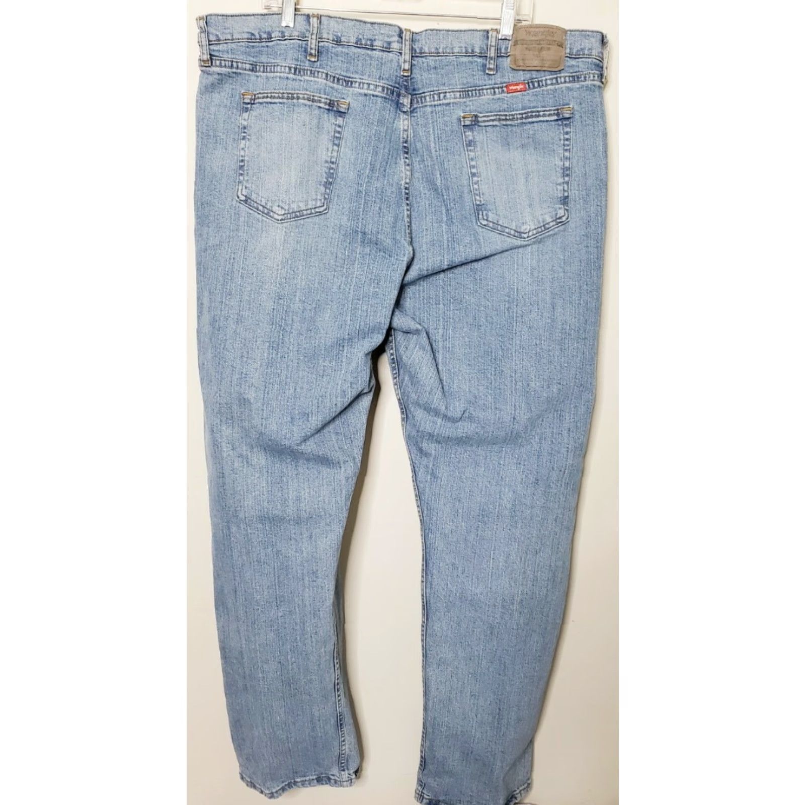 Wrangler WRANGLER Relaxed Fit Men's Blue Denim Jeans Size 42 x 32 97FXWBD Size US 42 / EU 58 - 2 Thumbnail