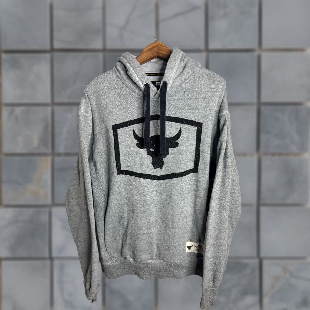 Under Armour Under Armour Project Rock Hoodie Long Sleeve T-Shirt Mens M Gray 8/10 Condition Hooded Logo 4105 Regular Size 4210 Size US M / EU 48-50 / 2 - 1 Thumbnail