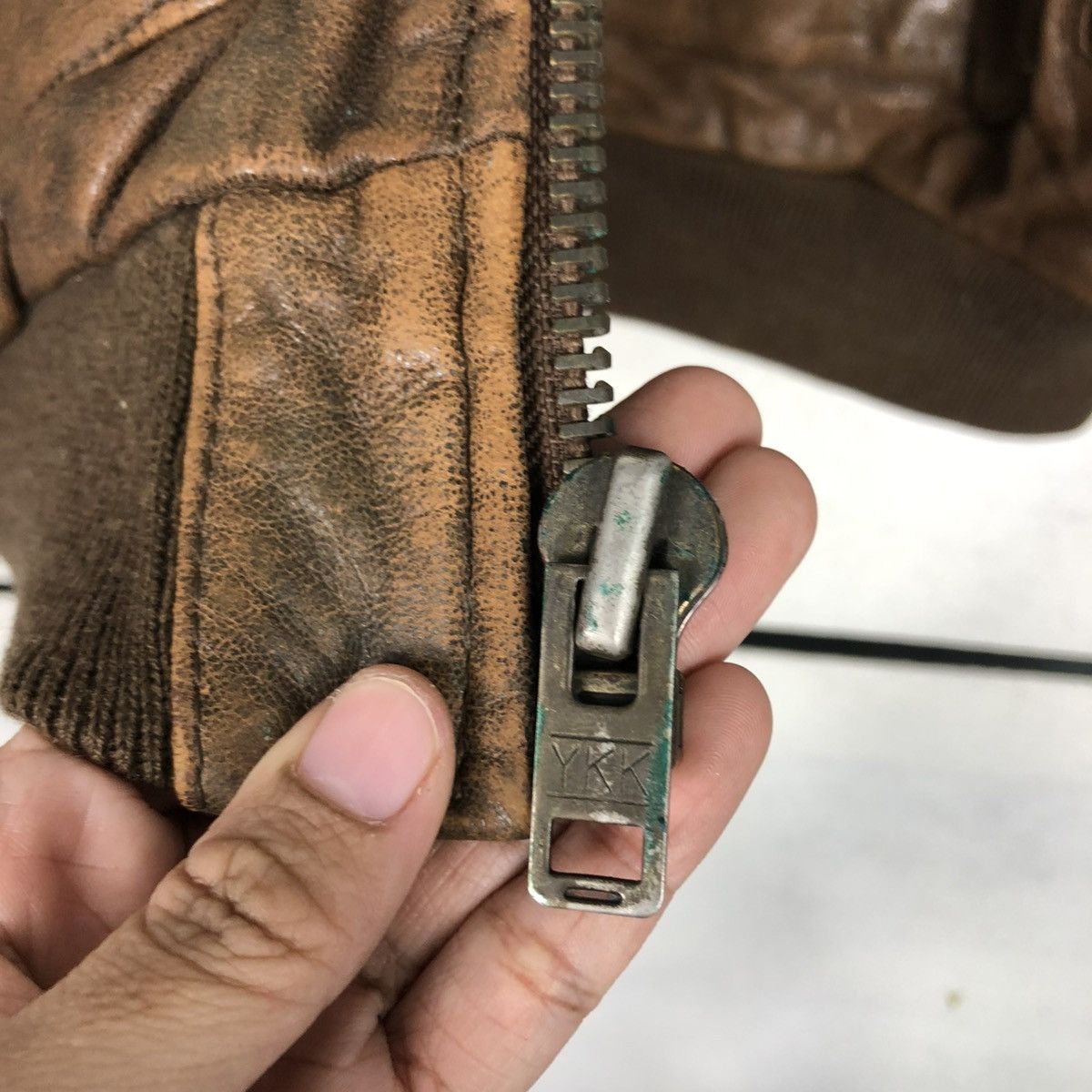 Avirex 🔥VINTAGE AVIREX GENUINE LEATHER JACKET AMERICAN CLASSIC USA Size US M / EU 48-50 / 2 - 17 Thumbnail