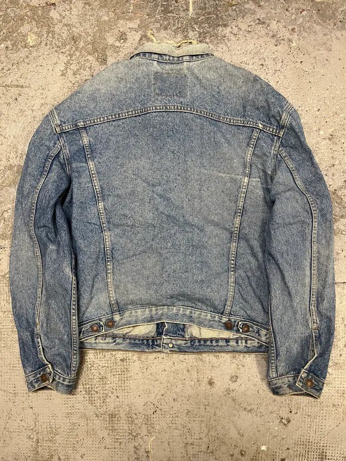 Levi's × Vintage 1990s Levi’s Blue Distressed Faded Denim Jacket Size US M / EU 48-50 / 2 - 7 Thumbnail