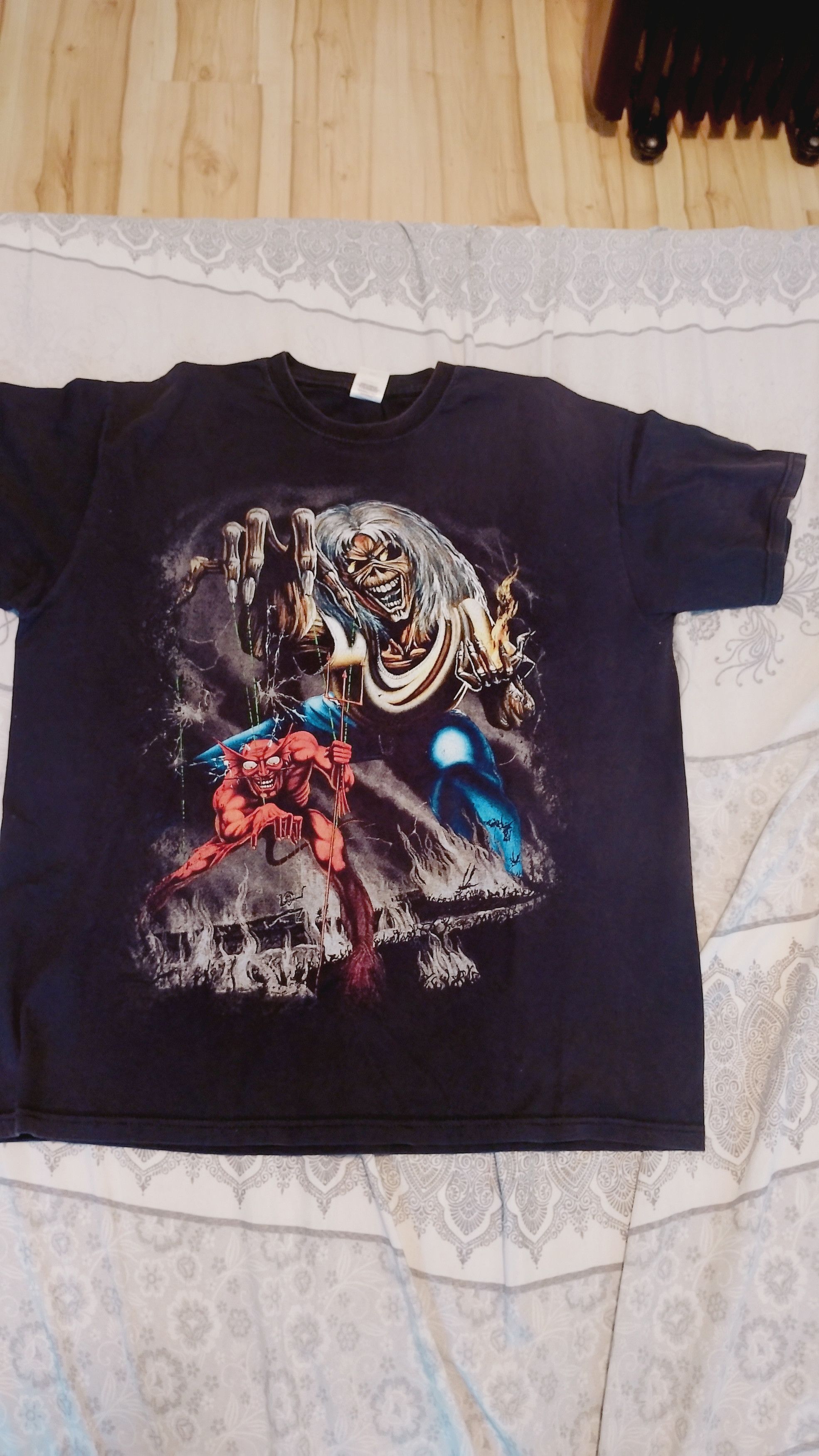 Fruit Of The Loom Iron maiden 2014 tour t shirt Size US XL / EU 56 / 4 - 1 Thumbnail