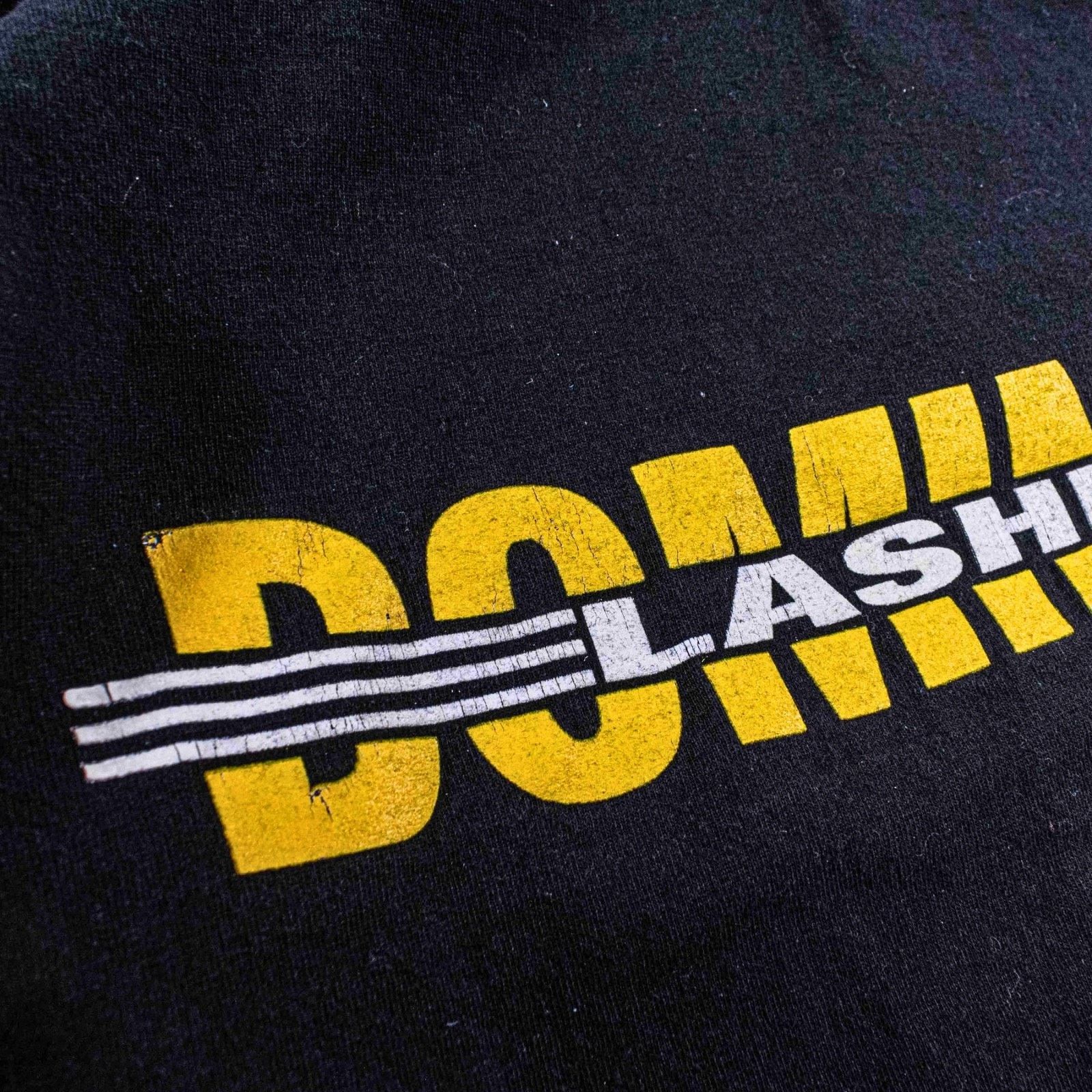 WWE WWE Bobby Lashley Dominate T-Shirt L Wrestling Vintage 2002 Size US L / EU 52-54 / 3 - 5 Thumbnail