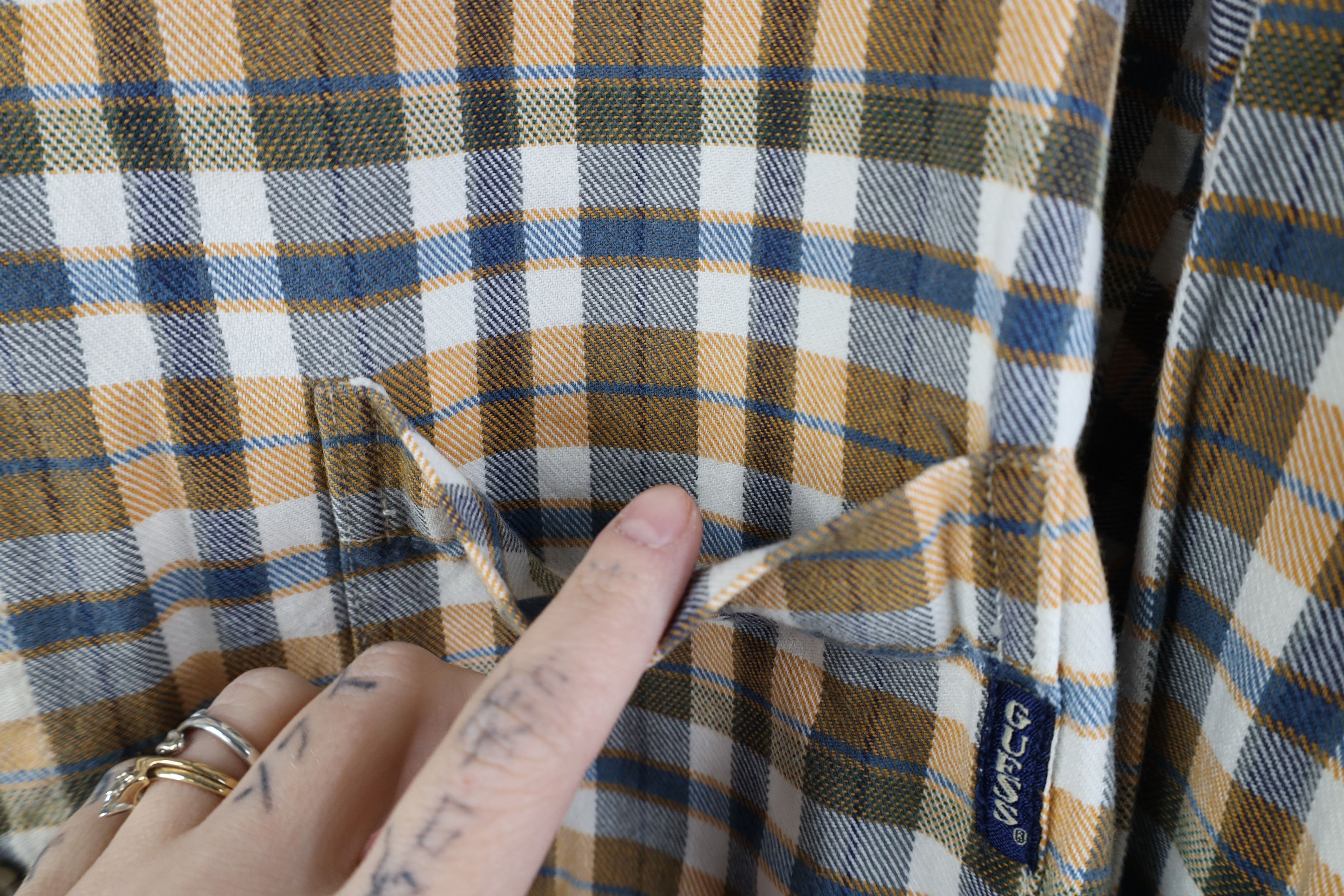 Guess Vintage 90s Guess Heavyweight Flannel Button Shirt Plaid USA Size US XL / EU 56 / 4 - 5 Thumbnail