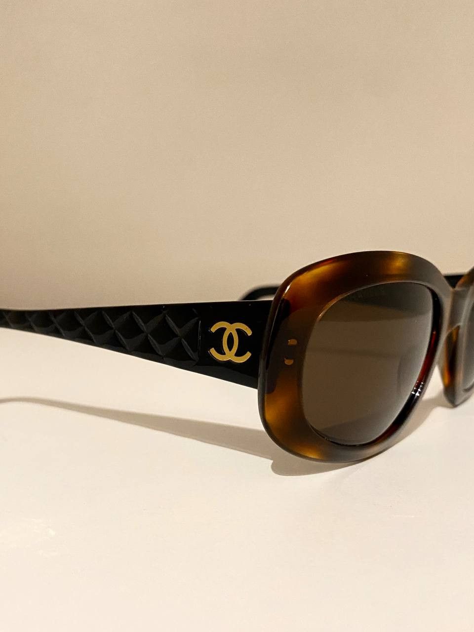 Chanel Chanel CC Logo Rimless Retro Oval Vintage 5009 Sunglasses Size ONE SIZE - 4 Thumbnail