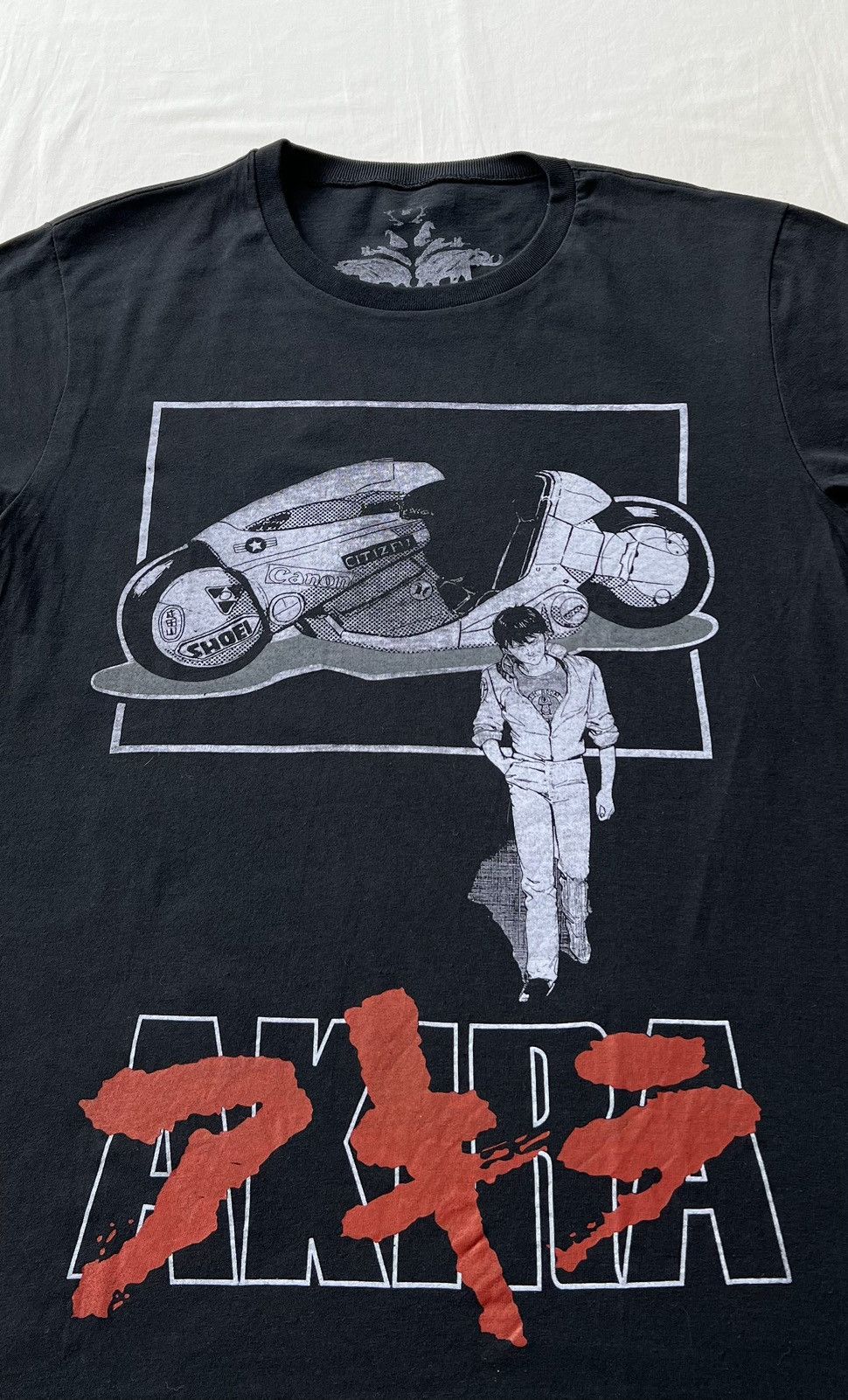 Anime Akira Kaneda vs Tetsuo Anime Black T-shirt Size US M / EU 48-50 / 2 - 3 Thumbnail