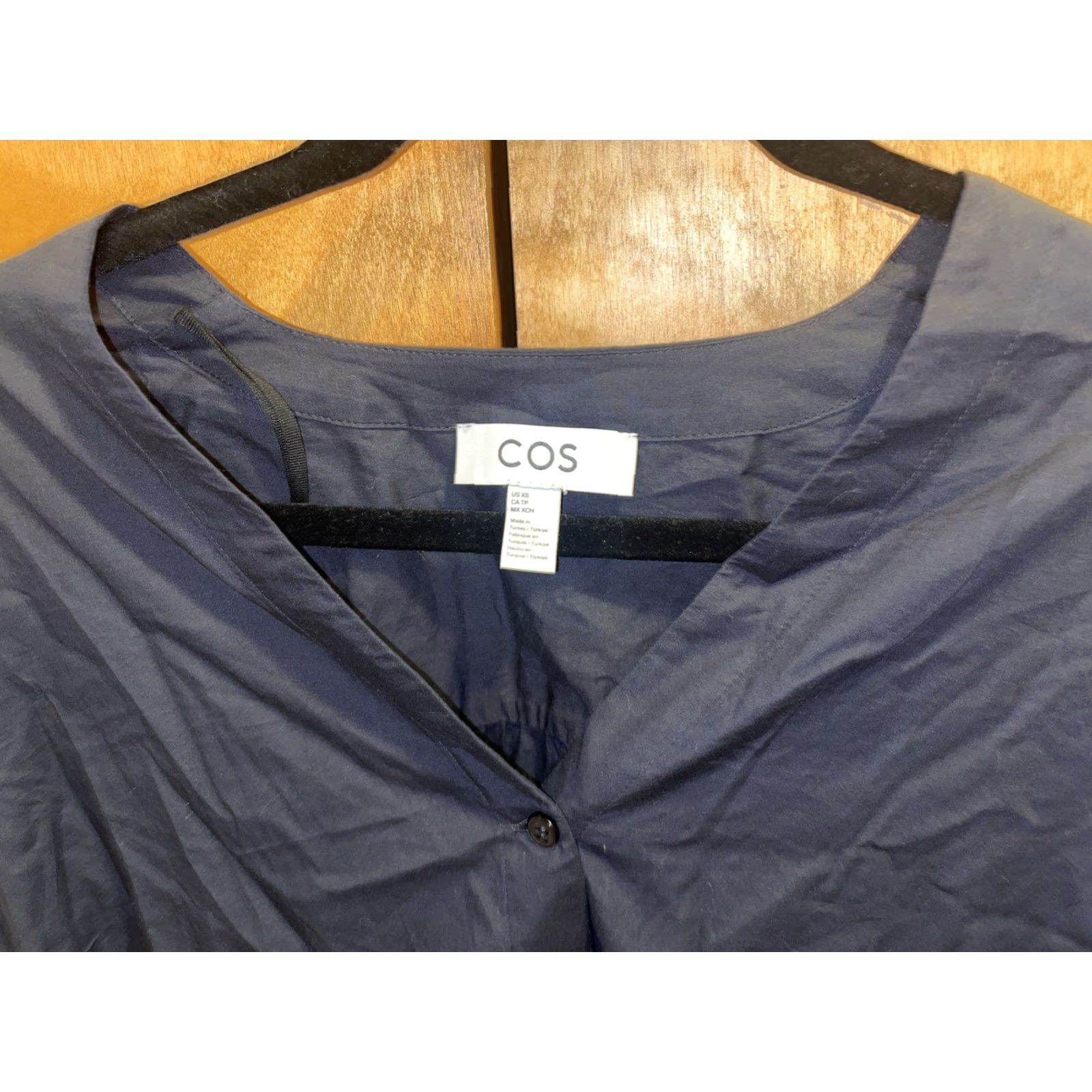 Cos COS Black Oversized V-Neck Blouse XS - Long Sleeve, Button Down, Relaxed Fit, Designer Style, Womens Size XS / US 0-2 / IT 36-38 - 3 Thumbnail