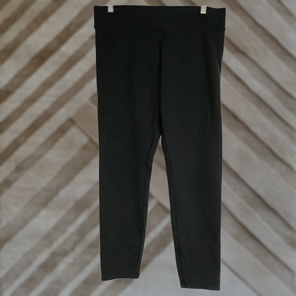 Vintage VINTAGE Daily Ritual Women's Black Knit High Waisted Leggings Size Medium Size 32" / US 10 / IT 46 - 1 Thumbnail