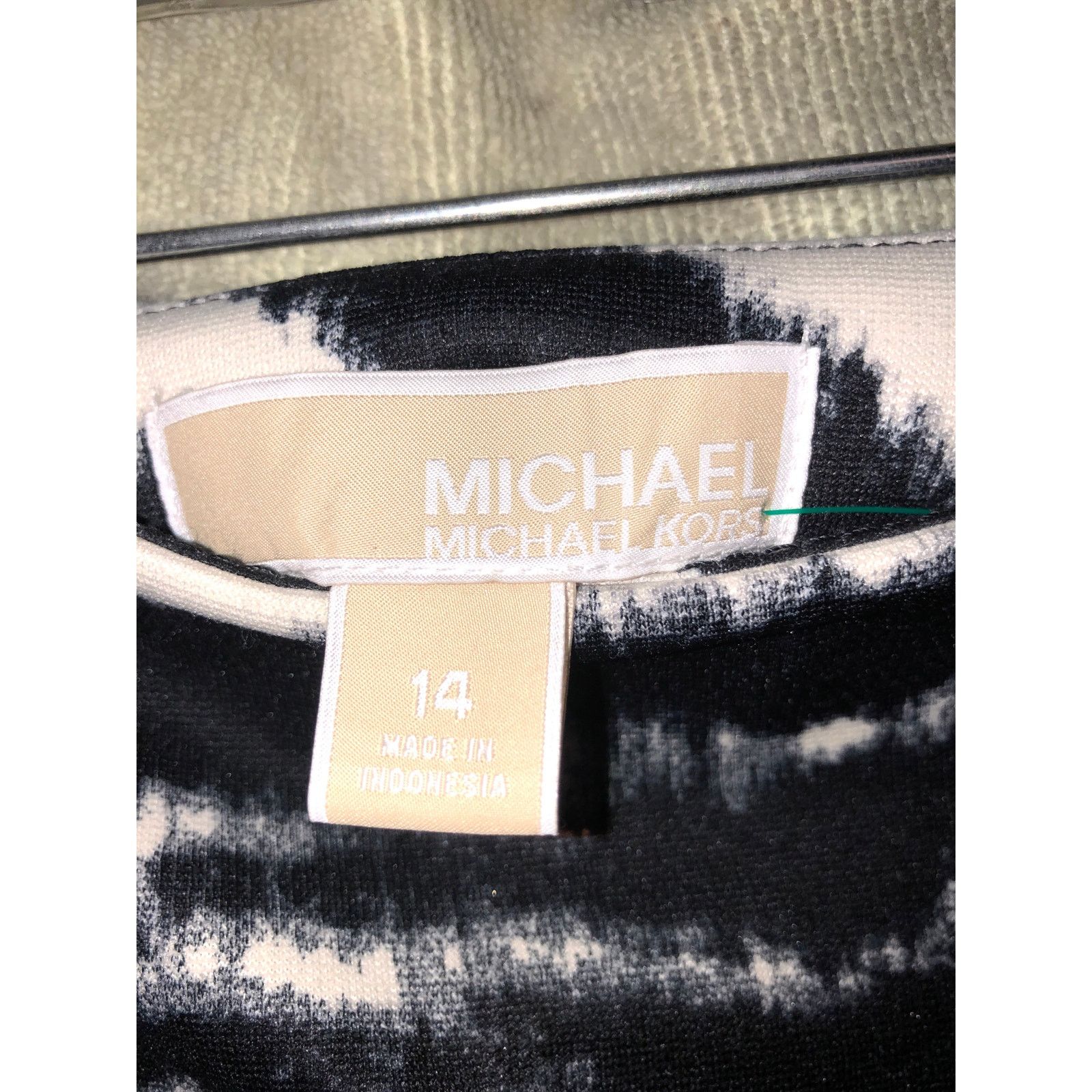 Michael Kors Womans black and white Michael kors skirt Size 36" / US 14 / IT 50 - 3 Thumbnail