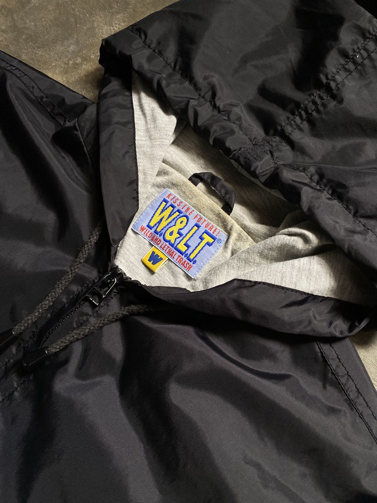 W&LT Kiss the Future - Hooded Parka Jacket Size US S / EU 44-46 / 1 - 9 Thumbnail