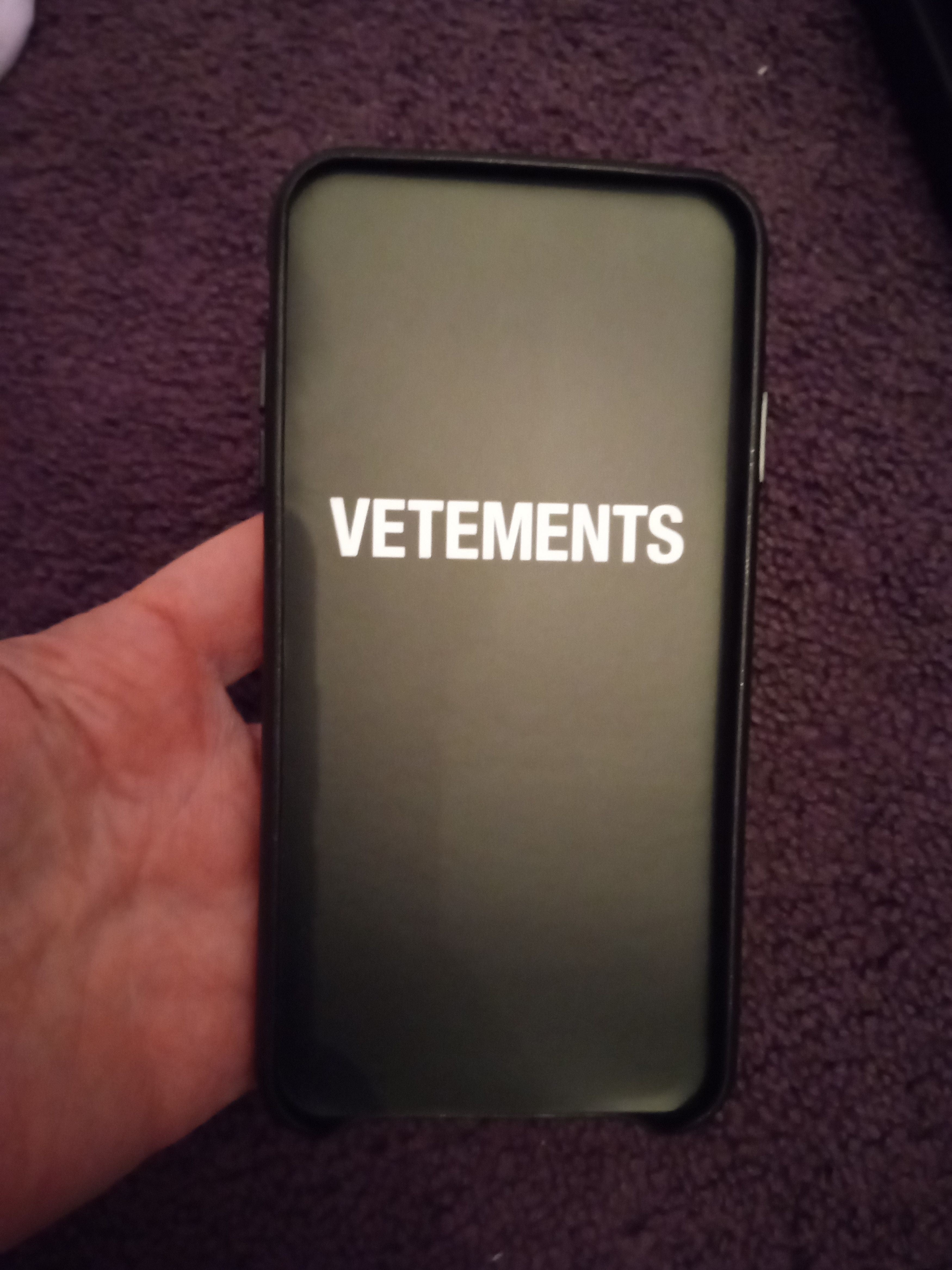 Vetements Vetements iPhone Xs Max phone cover UAH20 Size ONE SIZE - 2 Thumbnail