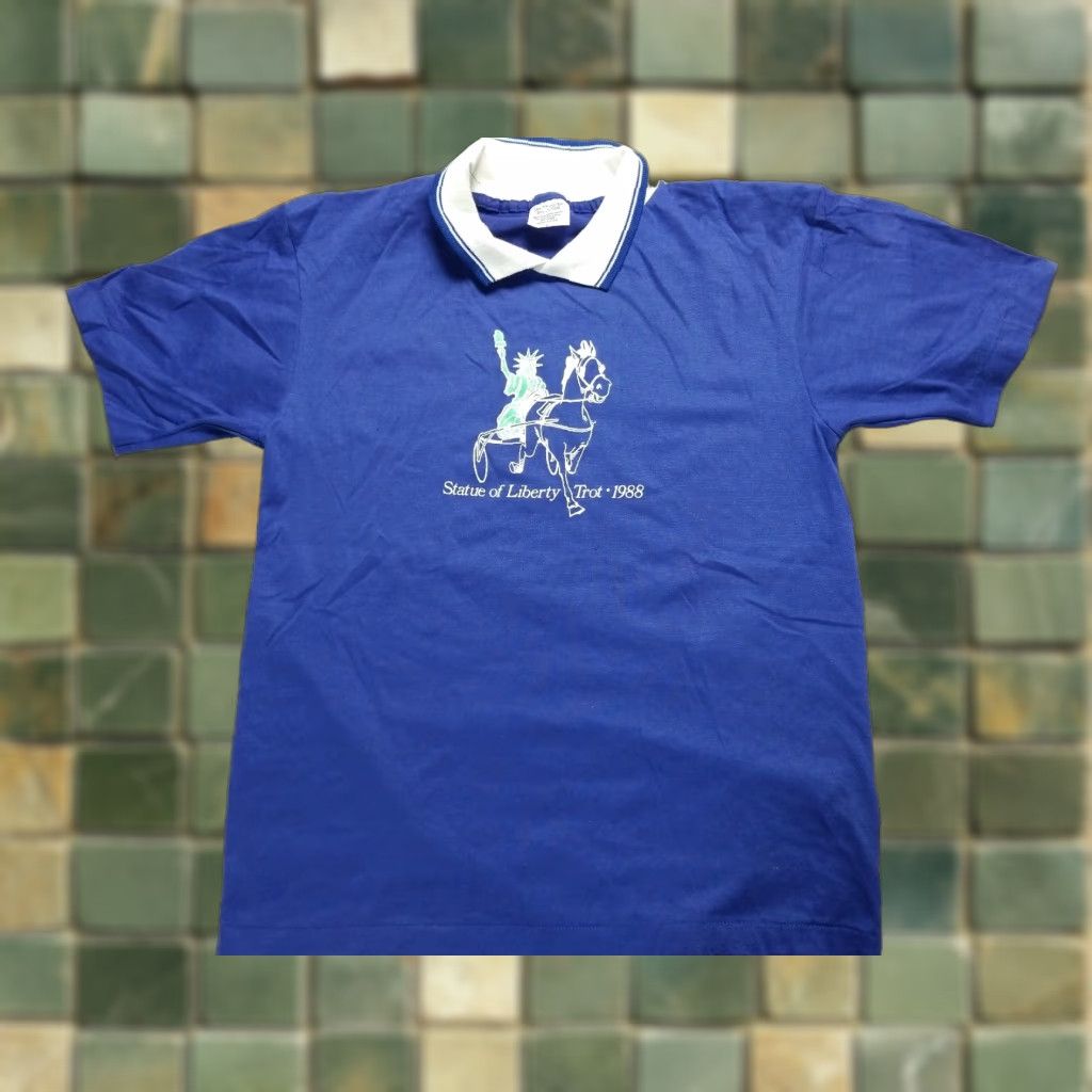 Vintage VINTAGE Statue of Liberty Trot Horse NEW YORK CITY RUN HIKE LARGE SHIRT POLO L White 1980s Mens Size US L / EU 52-54 / 3 - 1 Thumbnail