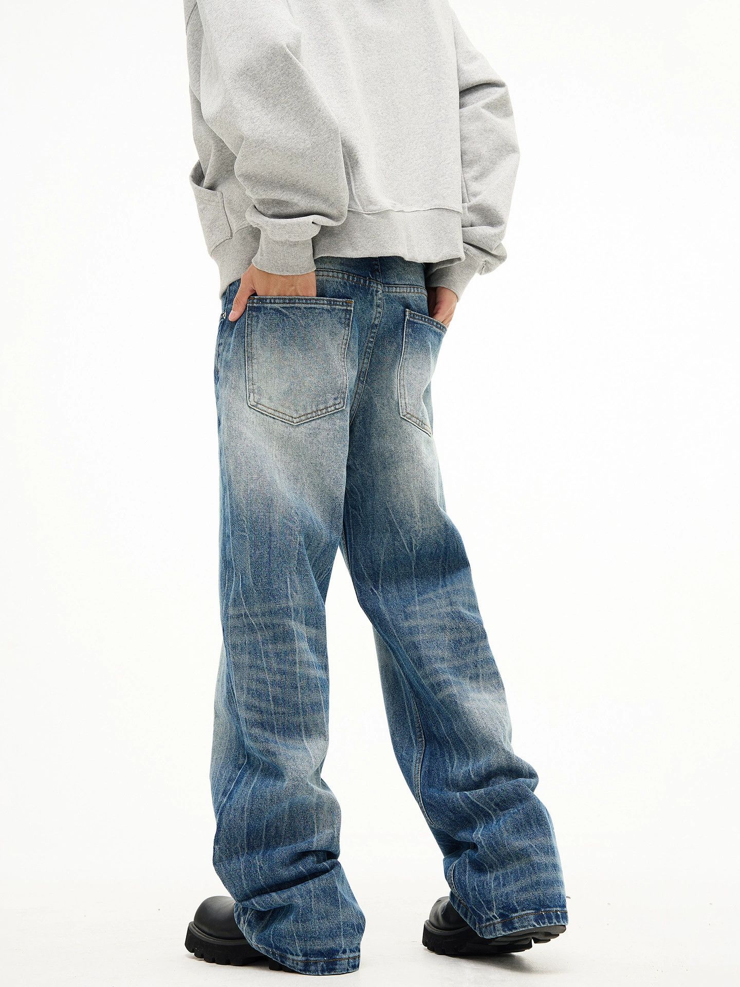 Jean Men's retro cleanfit straight flared lightning washed jeans Size US 32 / EU 48 - 4 Thumbnail