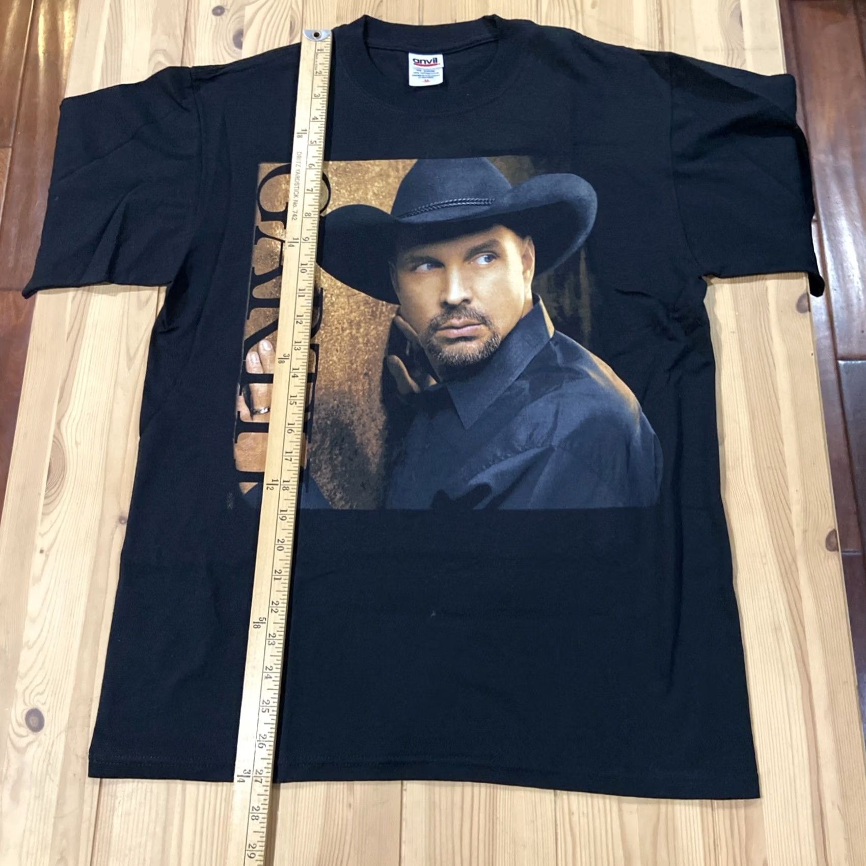 Anvil Garth Brooks Ultimate Hits T Shirt Sz M Men Black Short Sleeve Logo Jersey Cotton Blend Anvil Origin: Unknown N/A Size US M / EU 48-50 / 2 - 4 Thumbnail