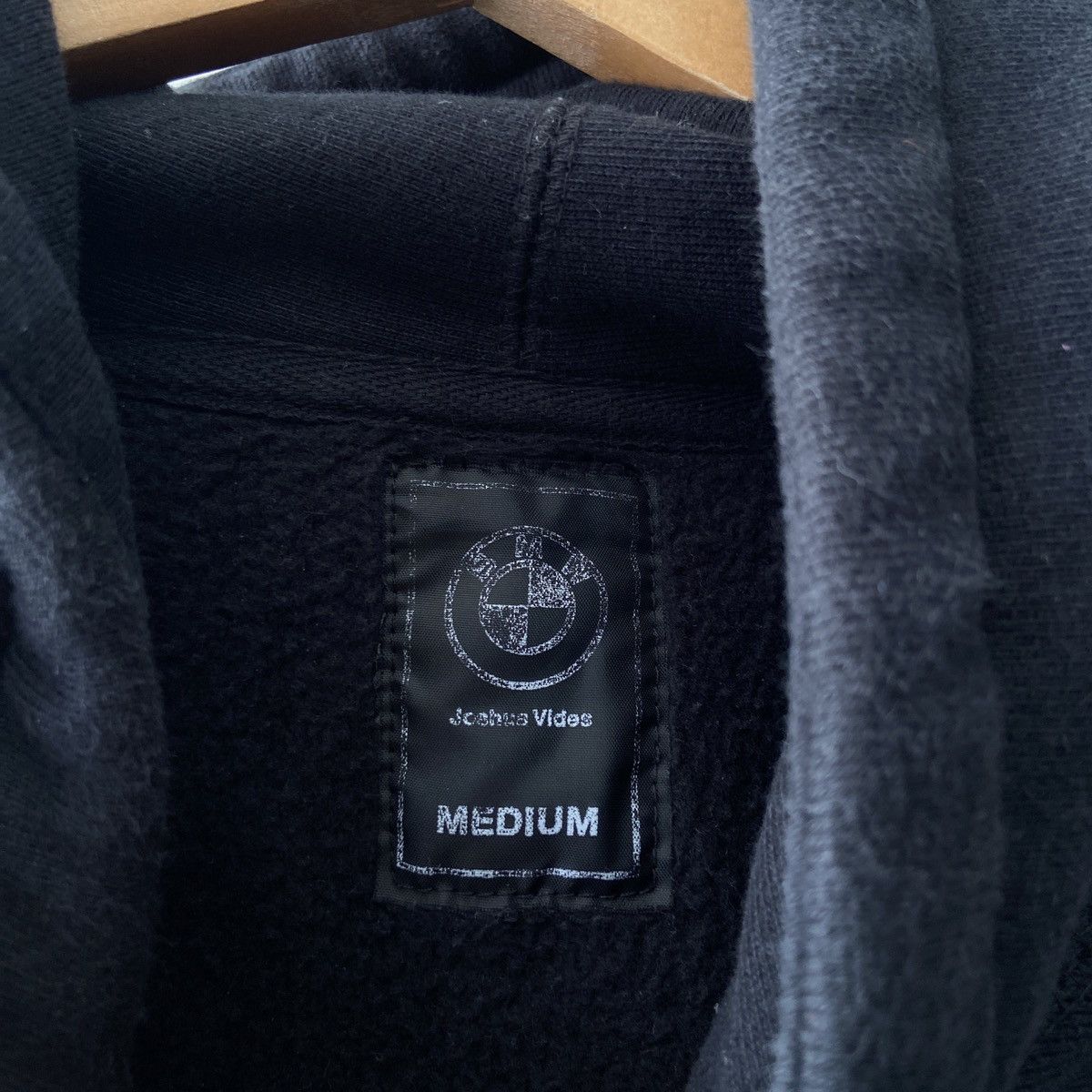 Joshua Vides Joshua vides x BMW paint crew hoodie Size US M / EU 48-50 / 2 - 8 Thumbnail