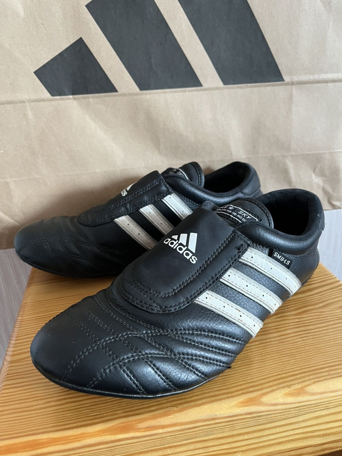 Adidas Vintage Adidas taekwondo SM ||-LS low sneakers Size US 8 / EU 41 - 1 Thumbnail