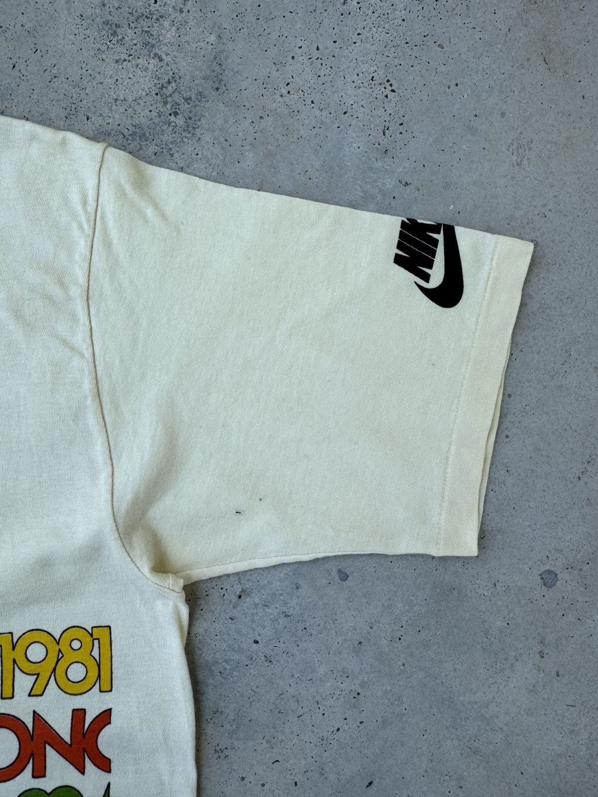 Nike 🔥Vintage 80s Nike Honolulu Marathon X Crazy Shirt Size US M / EU 48-50 / 2 - 8 Thumbnail