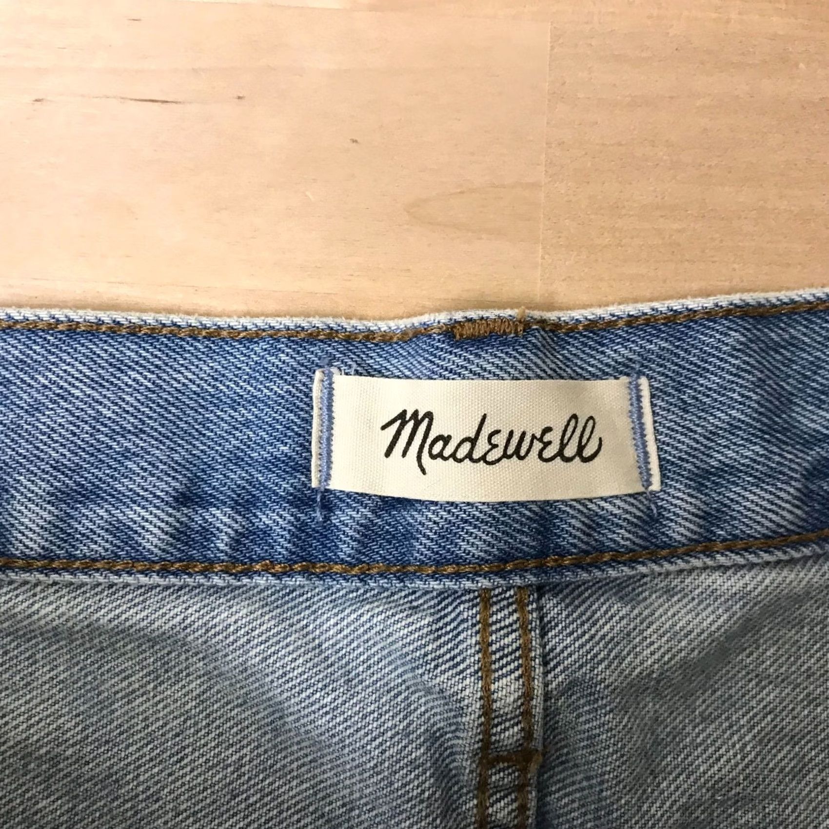 Madewell MADEWELL Womens 28 Blue Denim Cut-Off Jean Shorts Size 28" / US 6 / IT 42 - 7 Thumbnail