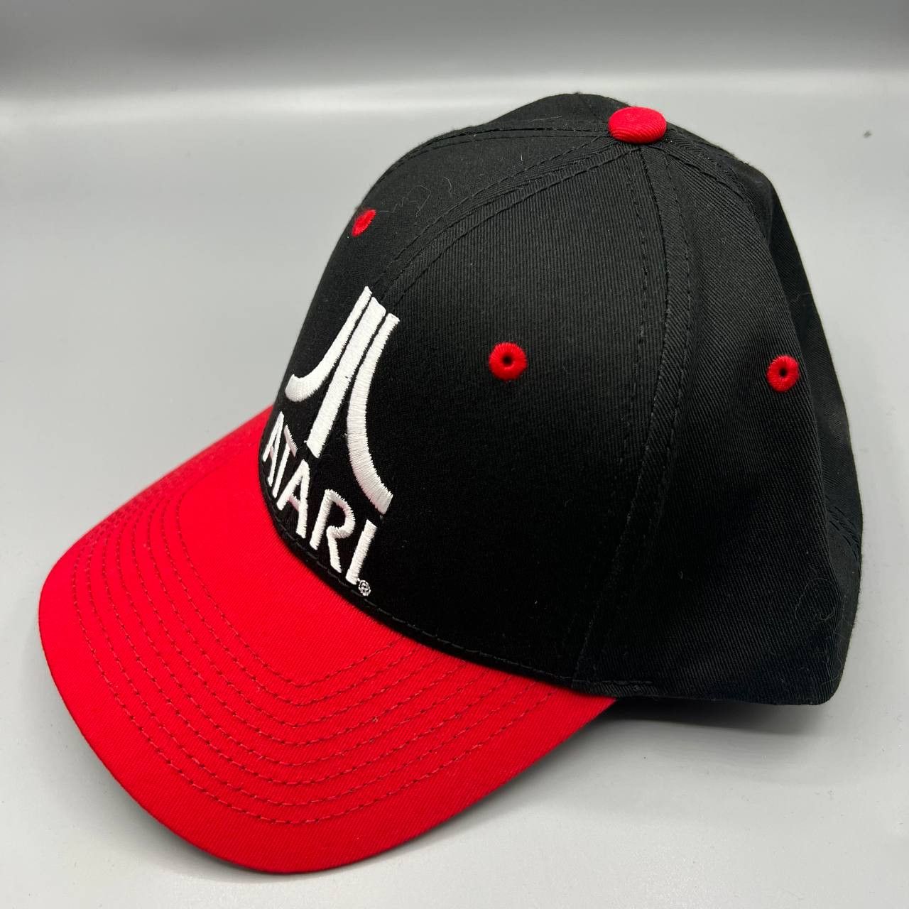 Other Atari Hat Men Black “Old School” Video Game Snap Back Cap Size ONE SIZE - 4 Thumbnail