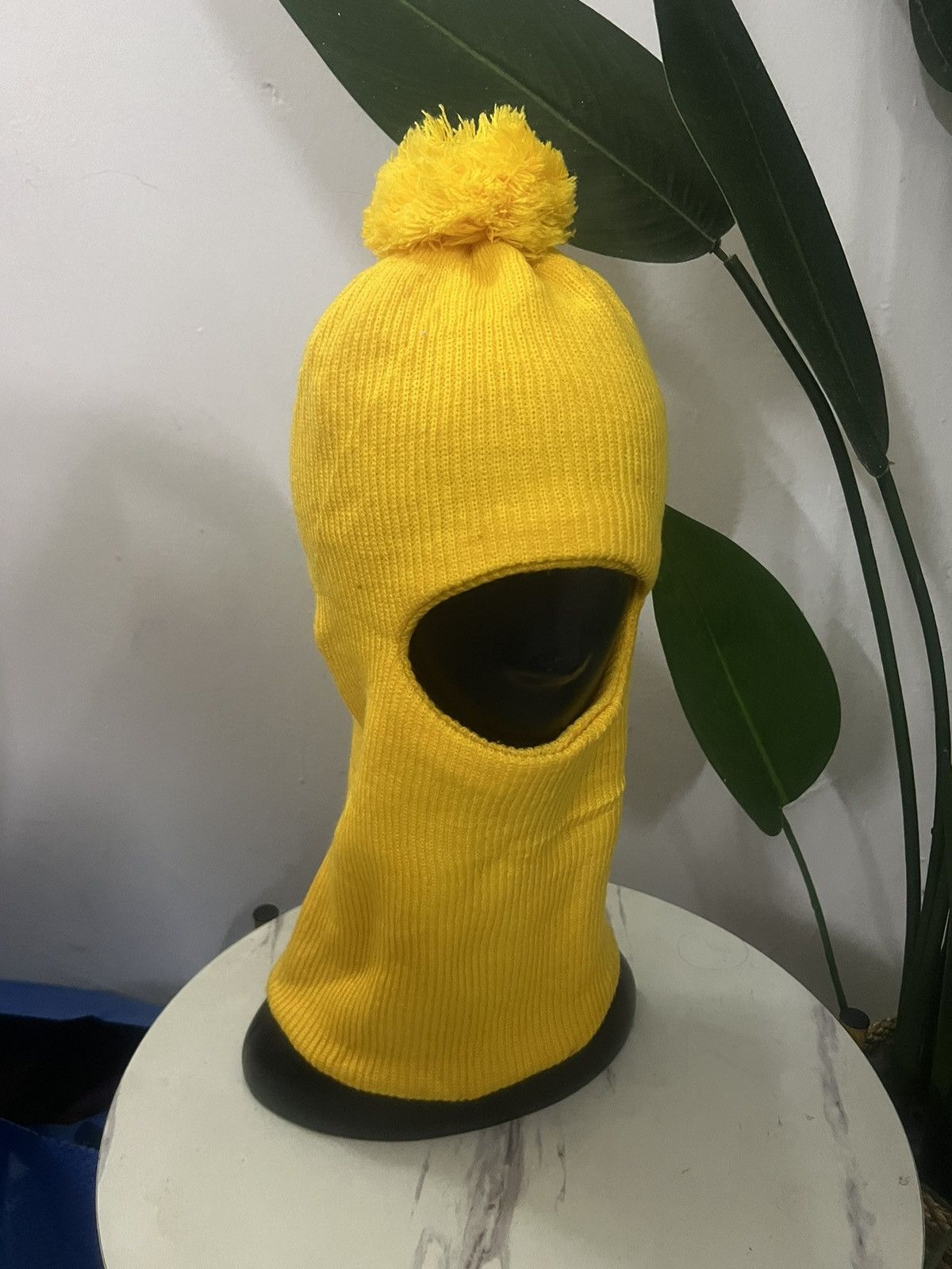 Vintage UNKNOW BALACLAVA YELLOW BEANIE HAT Size ONE SIZE - 2 Thumbnail
