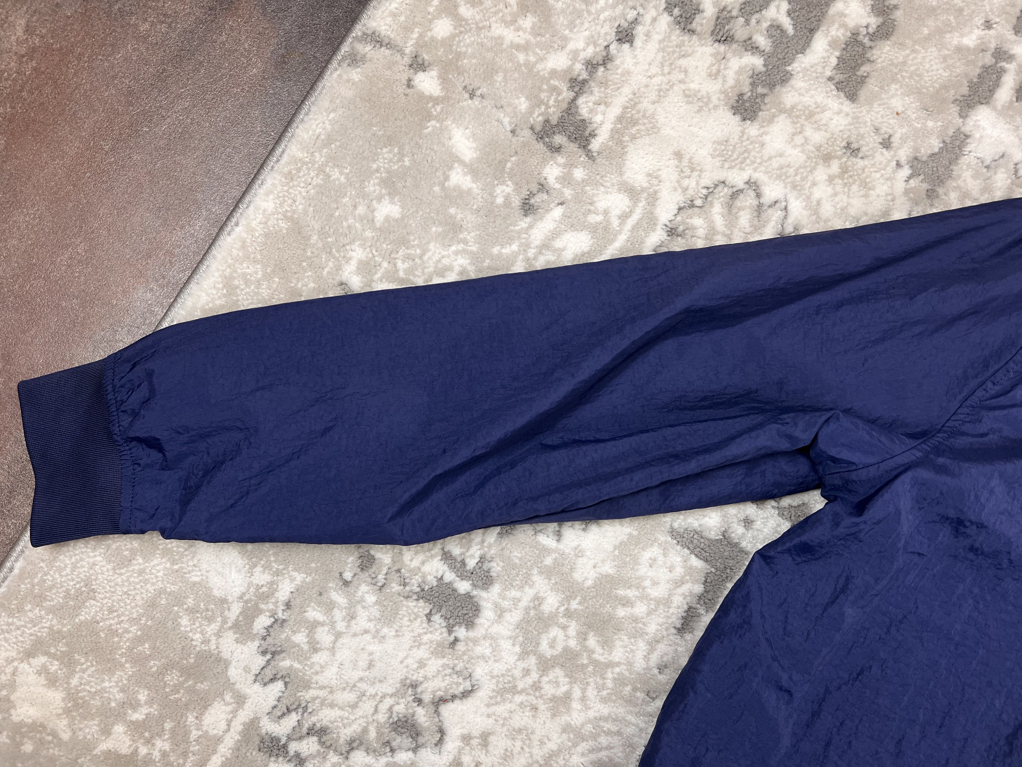 Nike Nike Nylon Bomber Jacket Windbreaker Navy Blue Lightweight L Size US L / EU 52-54 / 3 - 9 Thumbnail
