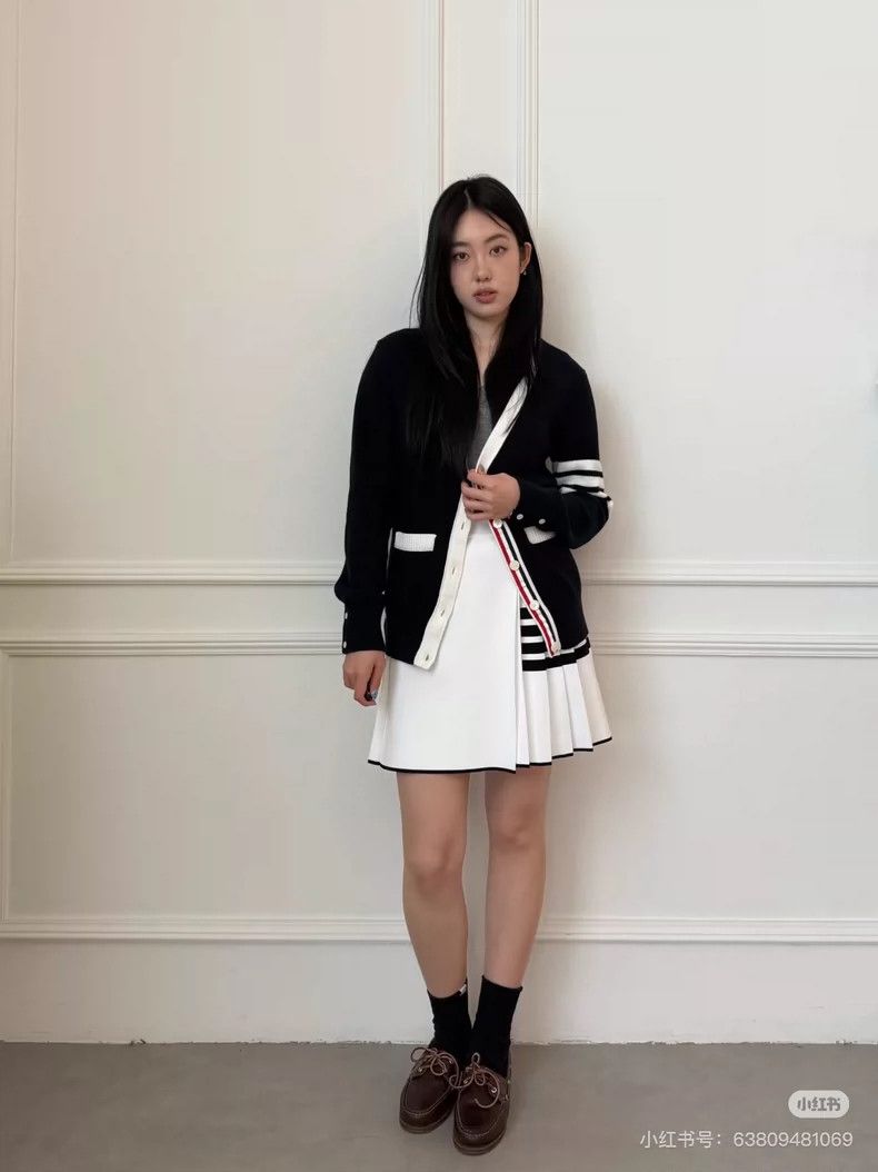 Thom Browne Thom Browne A Tibetan blue puppy knit sweater Size XS / US 0-2 / IT 36-38 - 9 Thumbnail