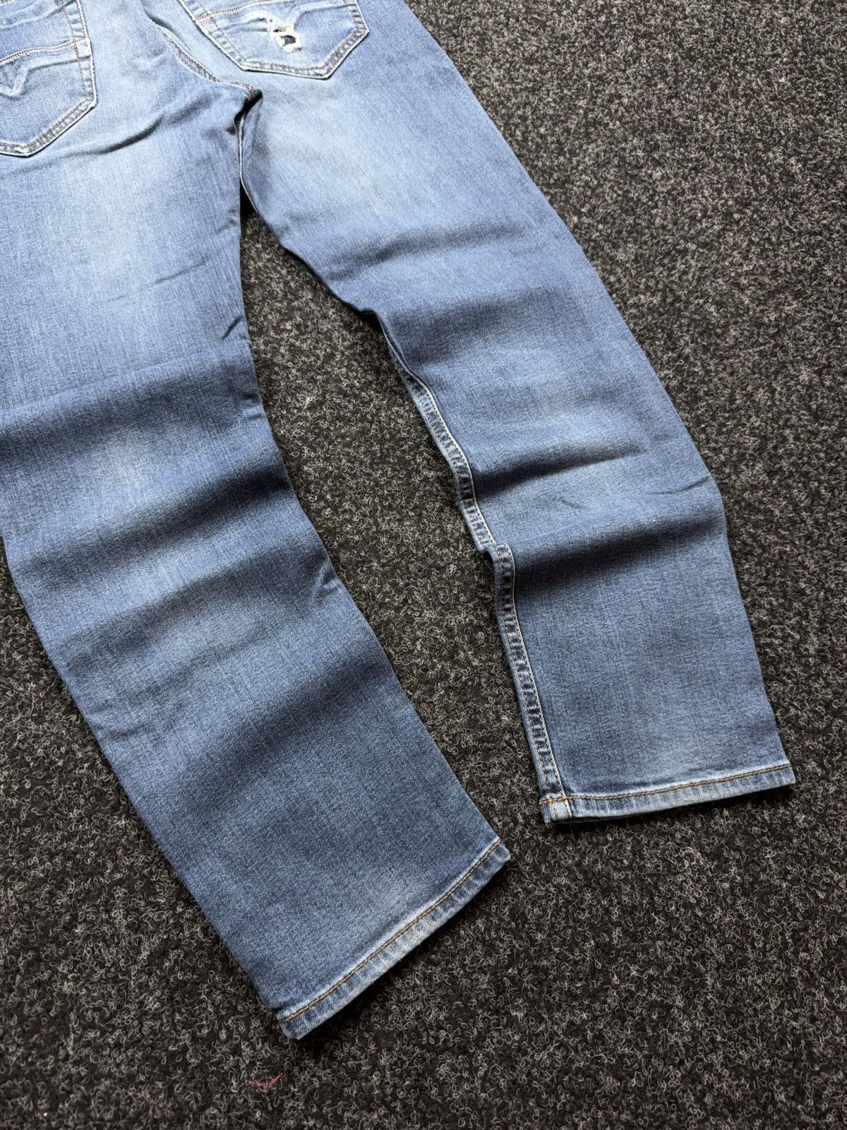 Diesel 00s Luxury Y2K Diesel Thommer Slim Skinny Distressed Jeans Size US 33 - 11 Thumbnail