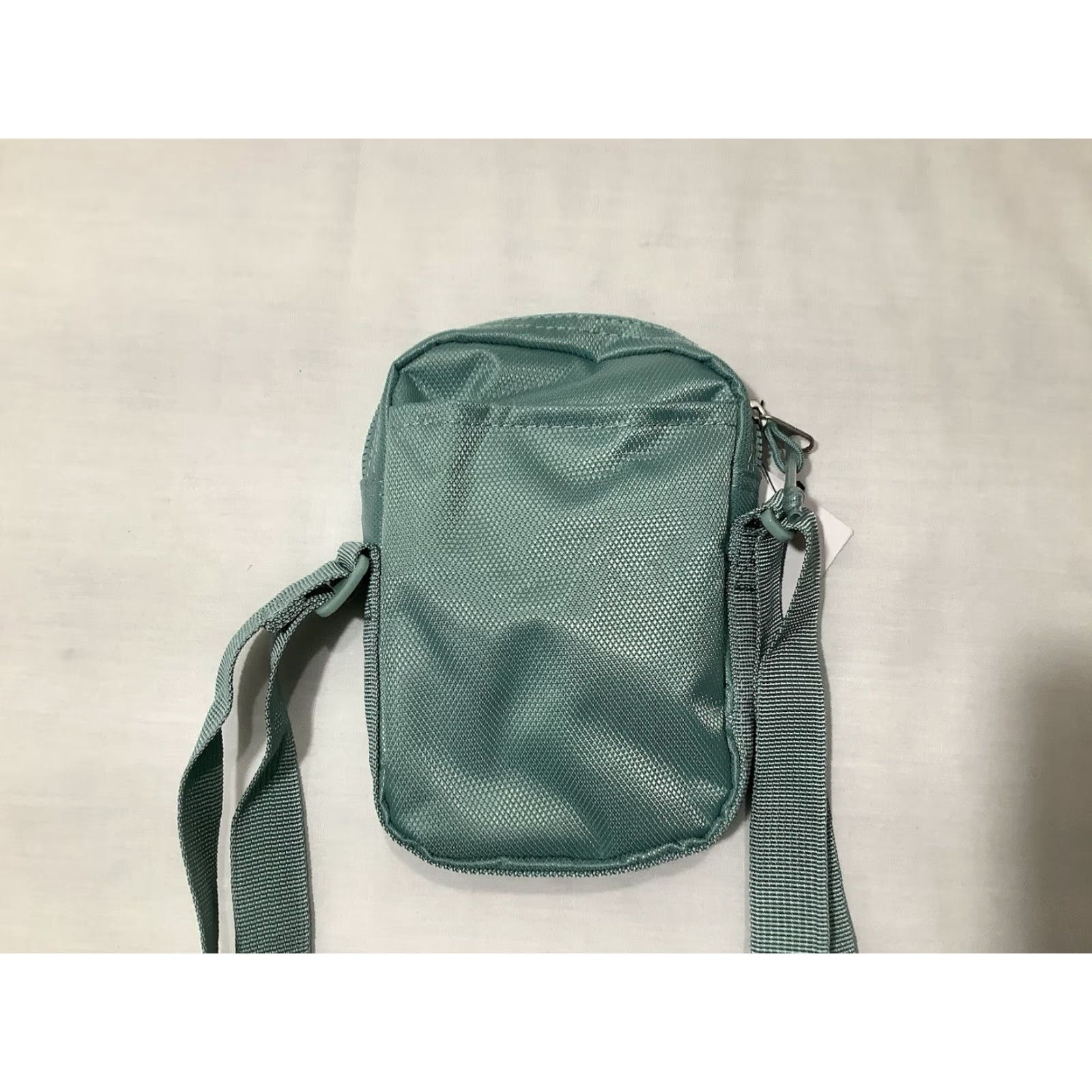 Nike Nike Heritage Crossbody Bag Pouch Green Unisex Small Casual Travel Bag Mens Womens Girls Boys Size ONE SIZE - 3 Thumbnail